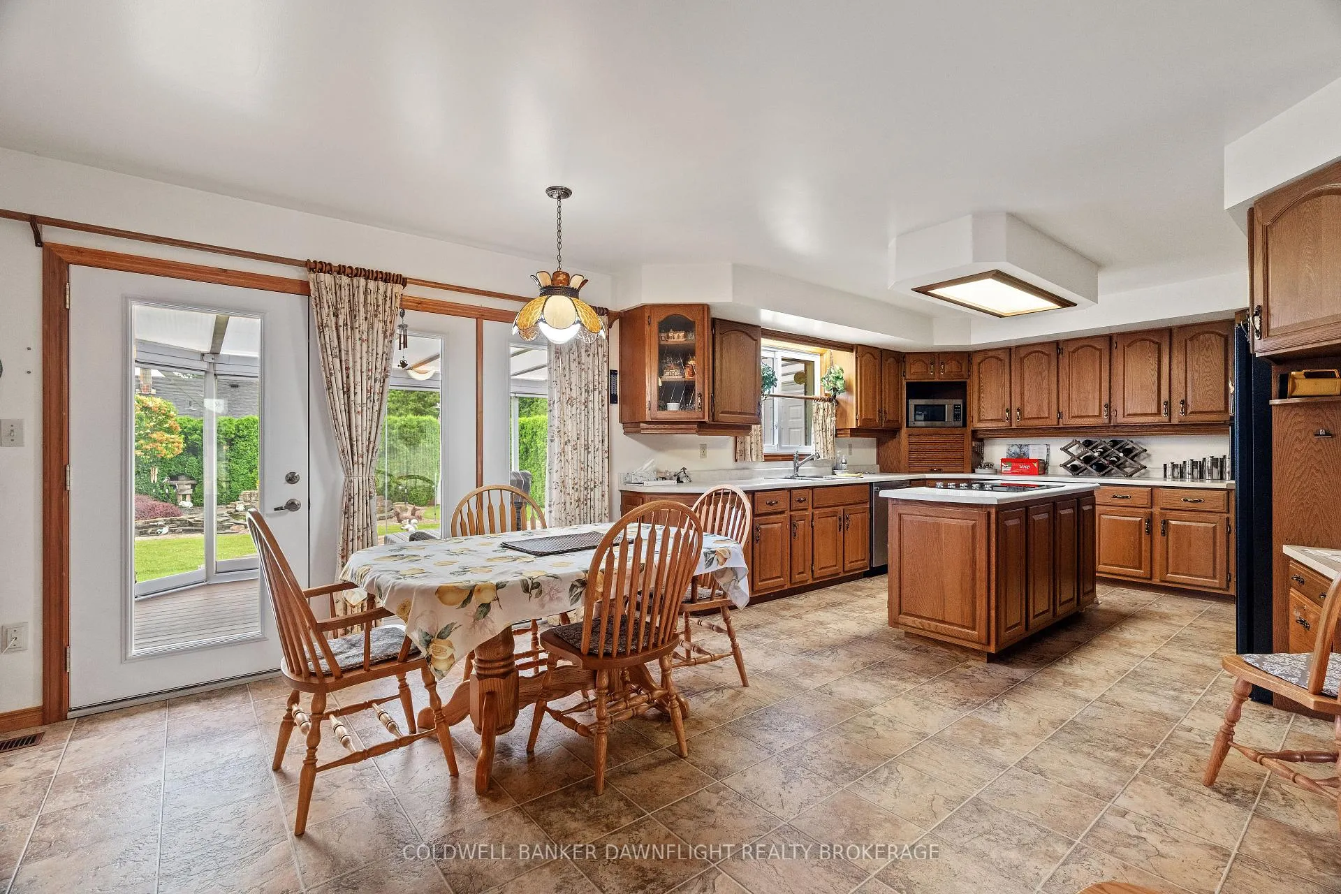 Photo 7 of 154 Gidley Street W, South Huron, Exeter — HOMEH