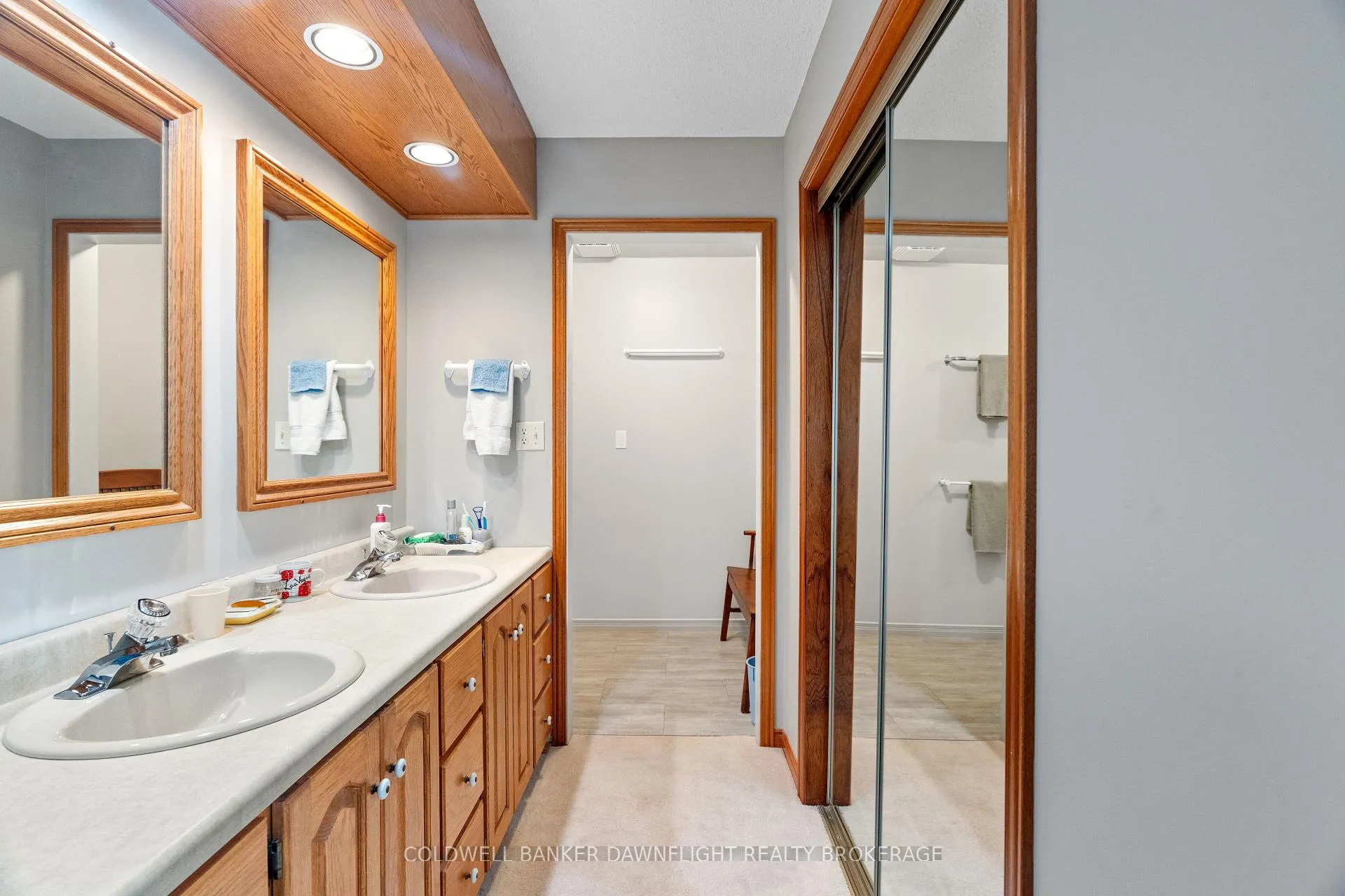 Photo 20 of 154 Gidley Street W, South Huron, Exeter — HOMEH