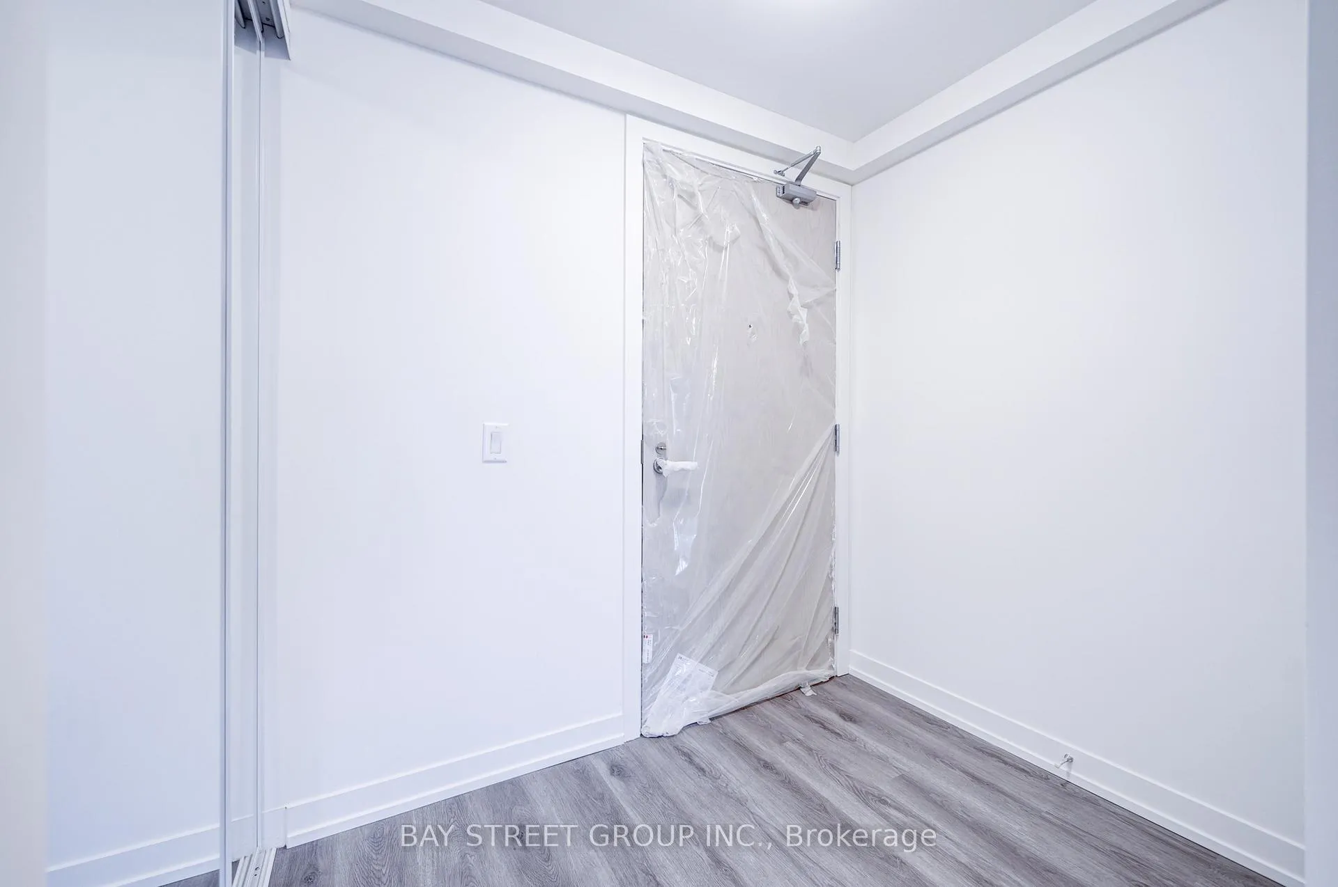 Photo 4 of Unit 2501, 138 Downes Street, Toronto, Waterfront Communities — HOMEH