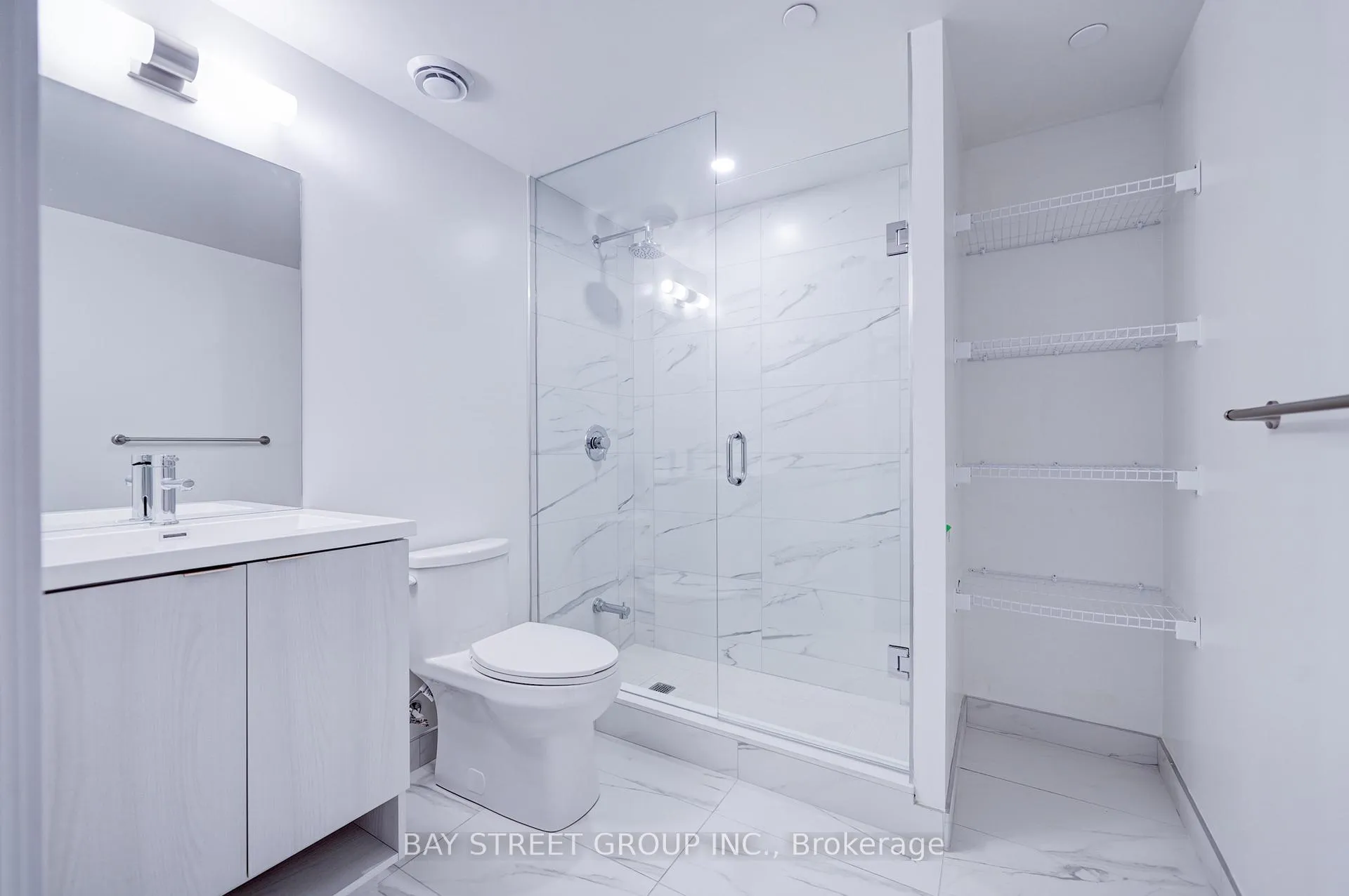 Photo 9 of Unit 2501, 138 Downes Street, Toronto, Waterfront Communities — HOMEH