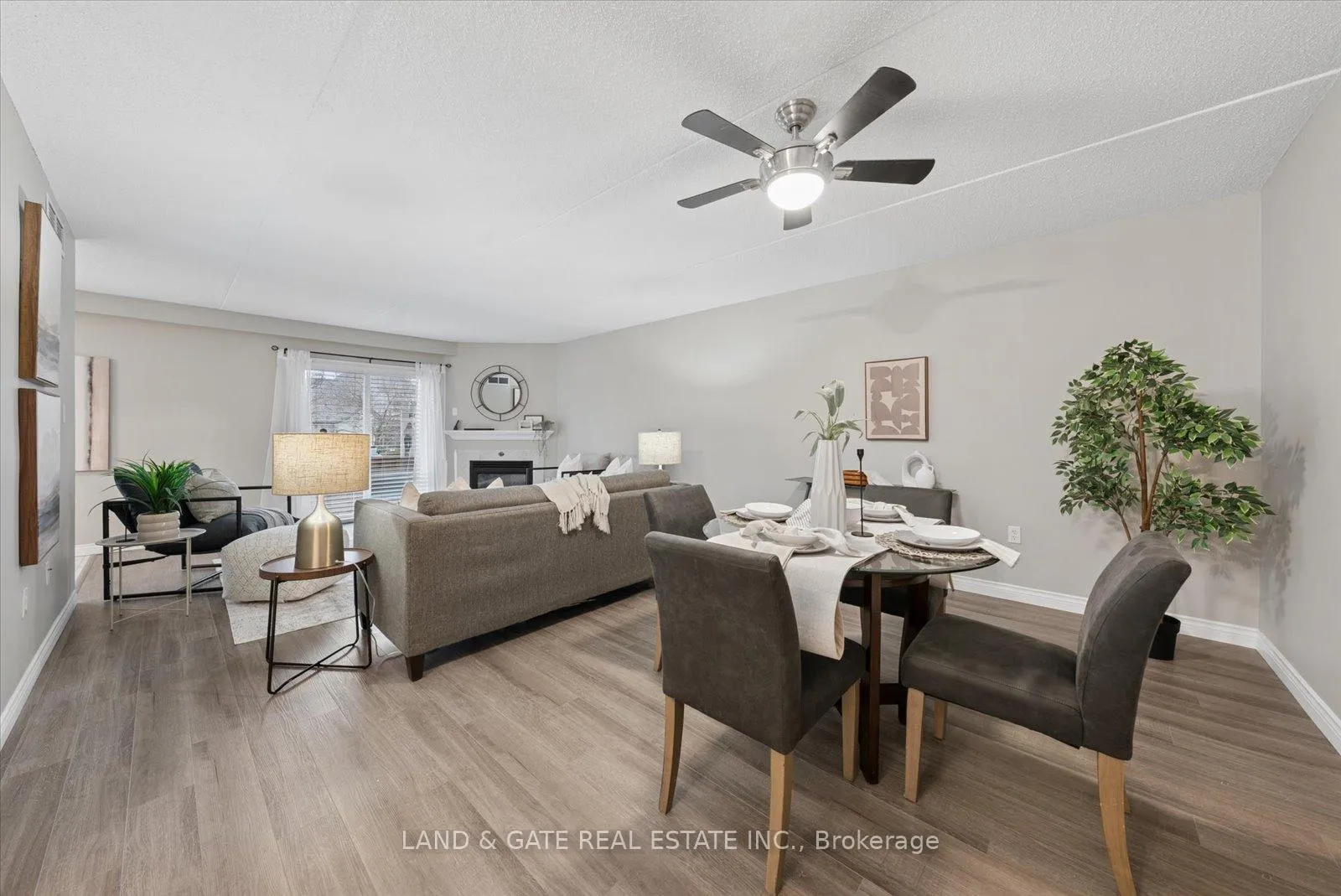 Photo 12 of Unit 103, 95 Wellington Street, Clarington, Bowmanville — HOMEH
