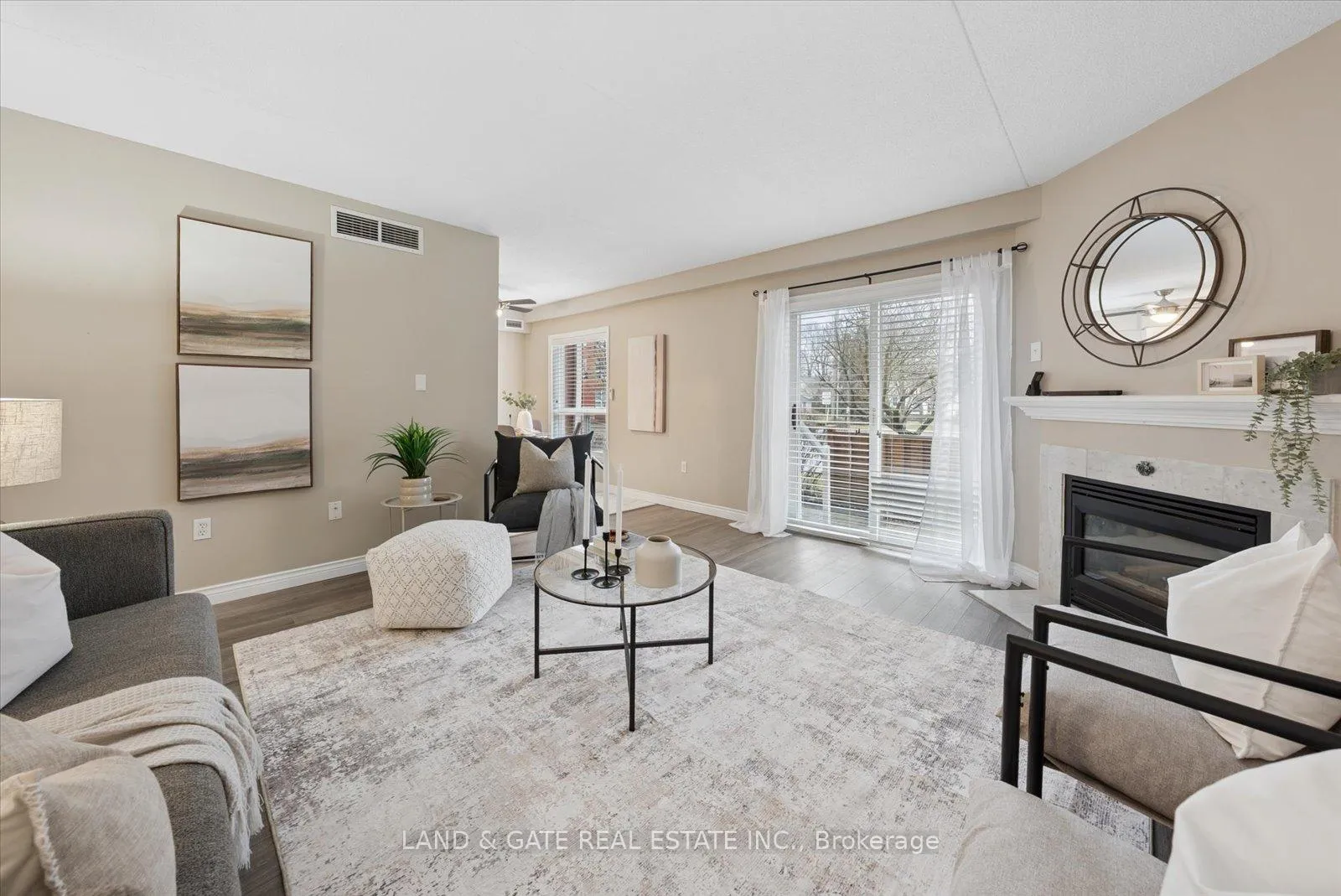 Photo 17 of Unit 103, 95 Wellington Street, Clarington, Bowmanville — HOMEH