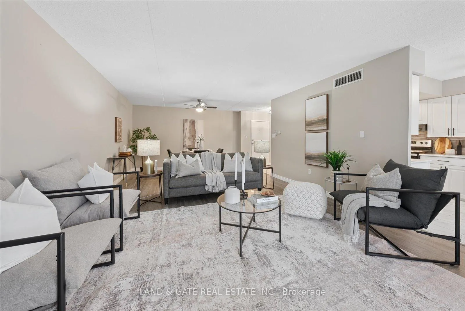 Photo 18 of Unit 103, 95 Wellington Street, Clarington, Bowmanville — HOMEH