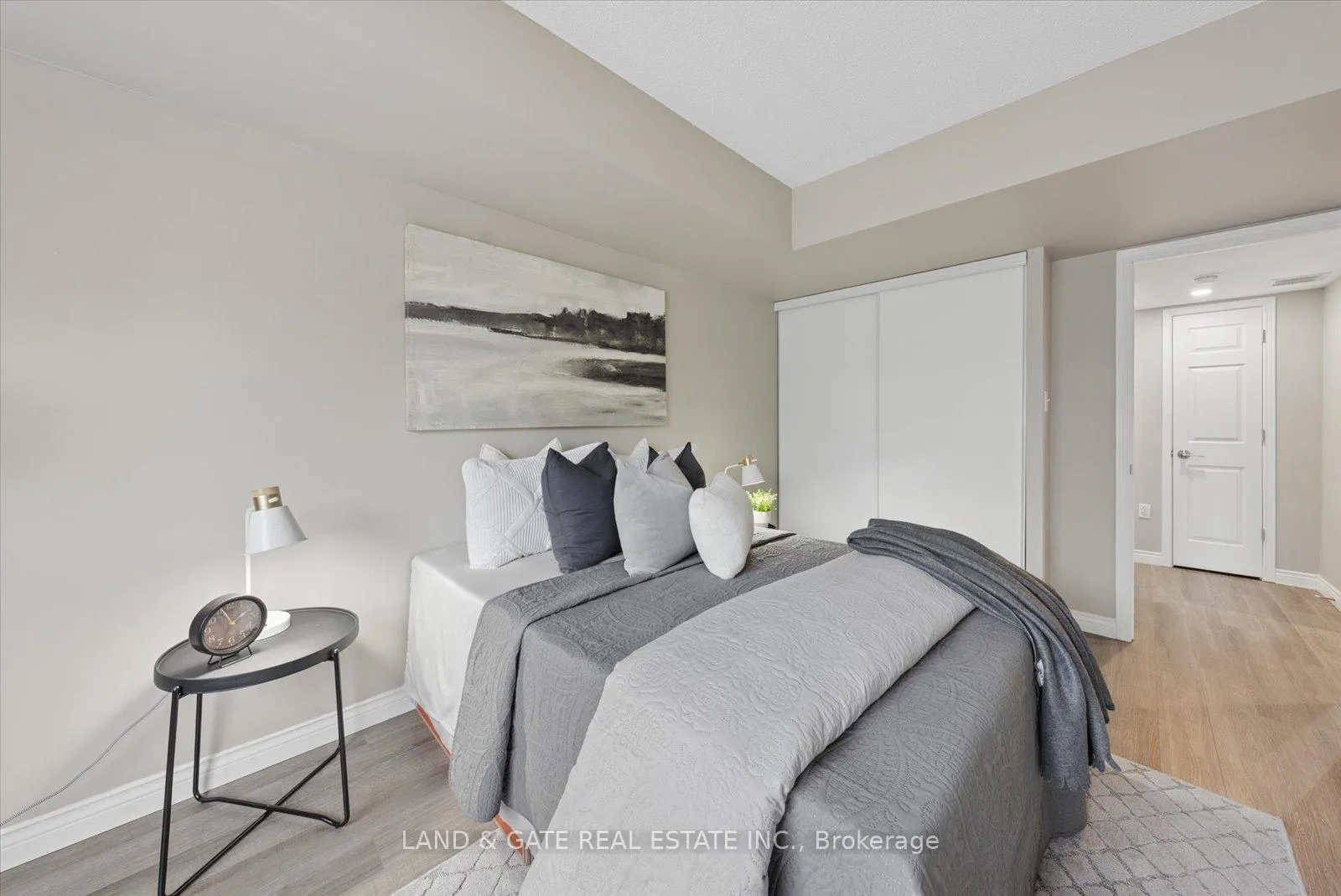 Photo 28 of Unit 103, 95 Wellington Street, Clarington, Bowmanville — HOMEH