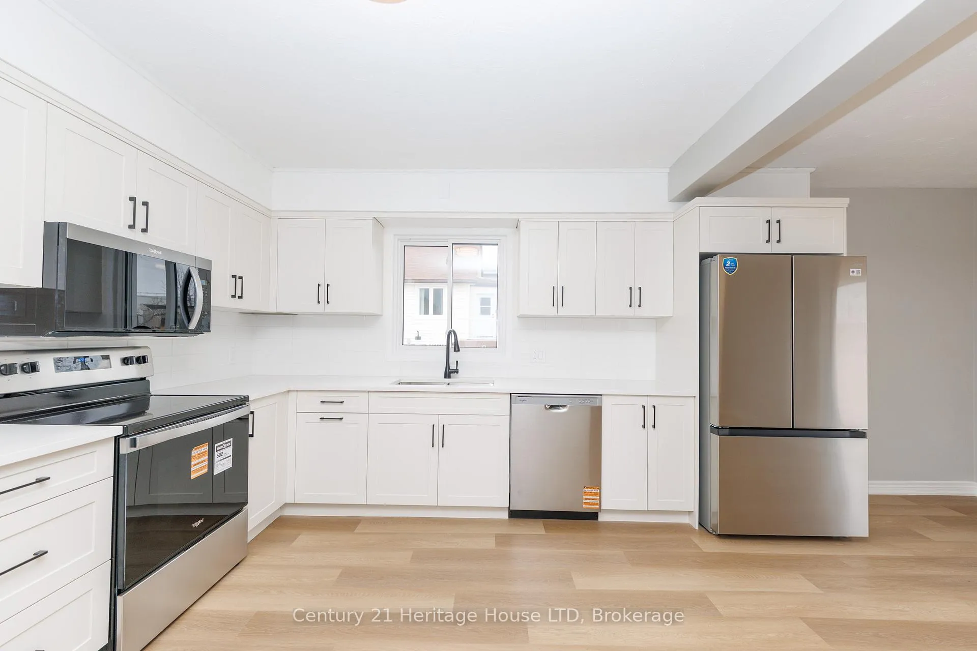 Photo 3 of 64 Patricia Street, Thorold, Thorold Downtown — HOMEH