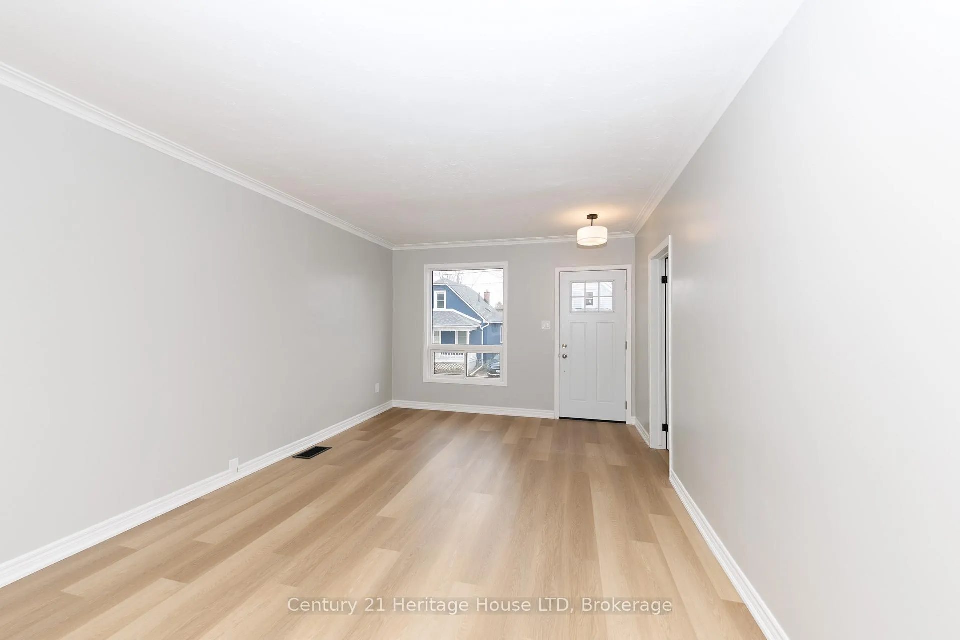 Photo 10 of 64 Patricia Street, Thorold, Thorold Downtown — HOMEH