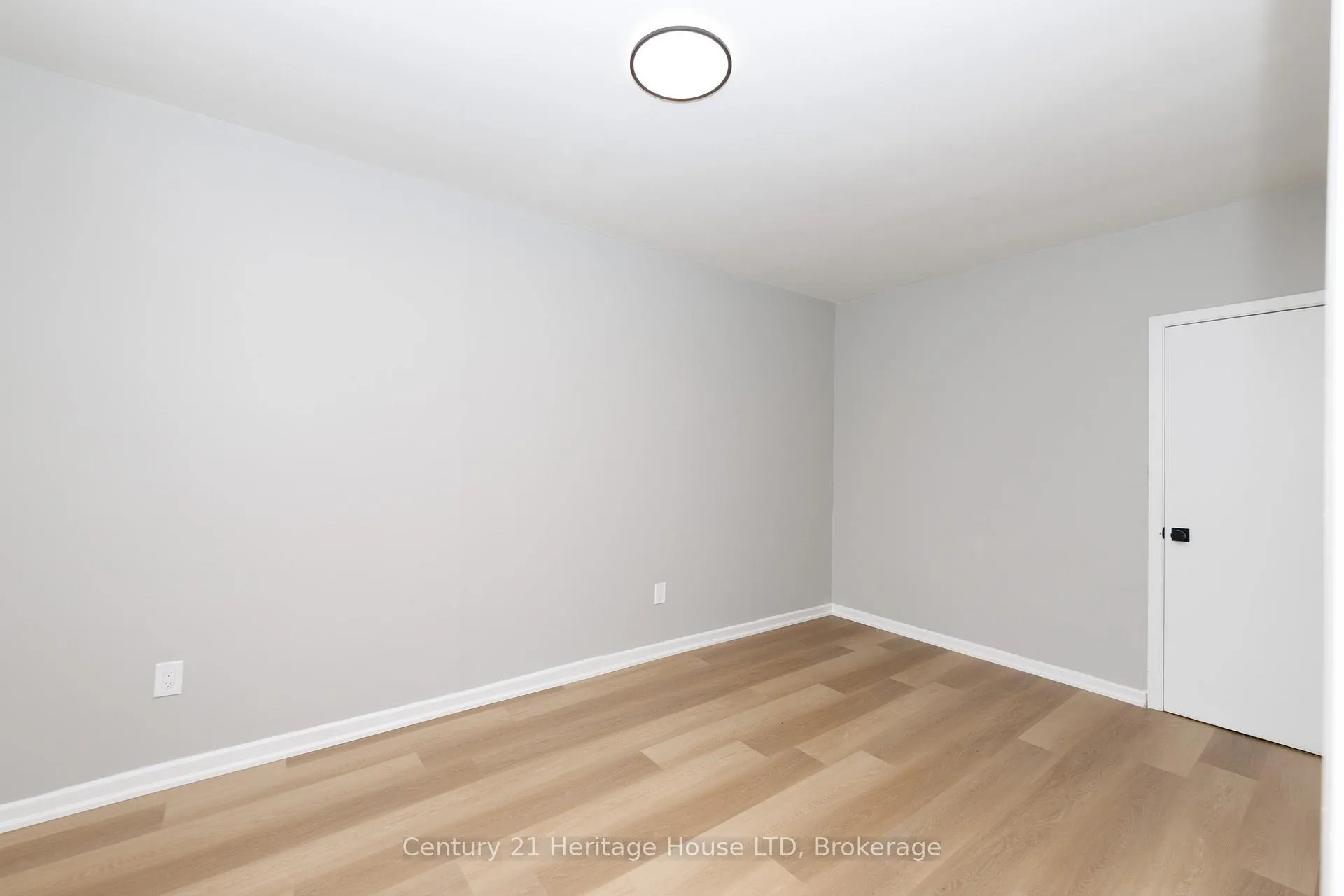 Photo 14 of 64 Patricia Street, Thorold, Thorold Downtown — HOMEH