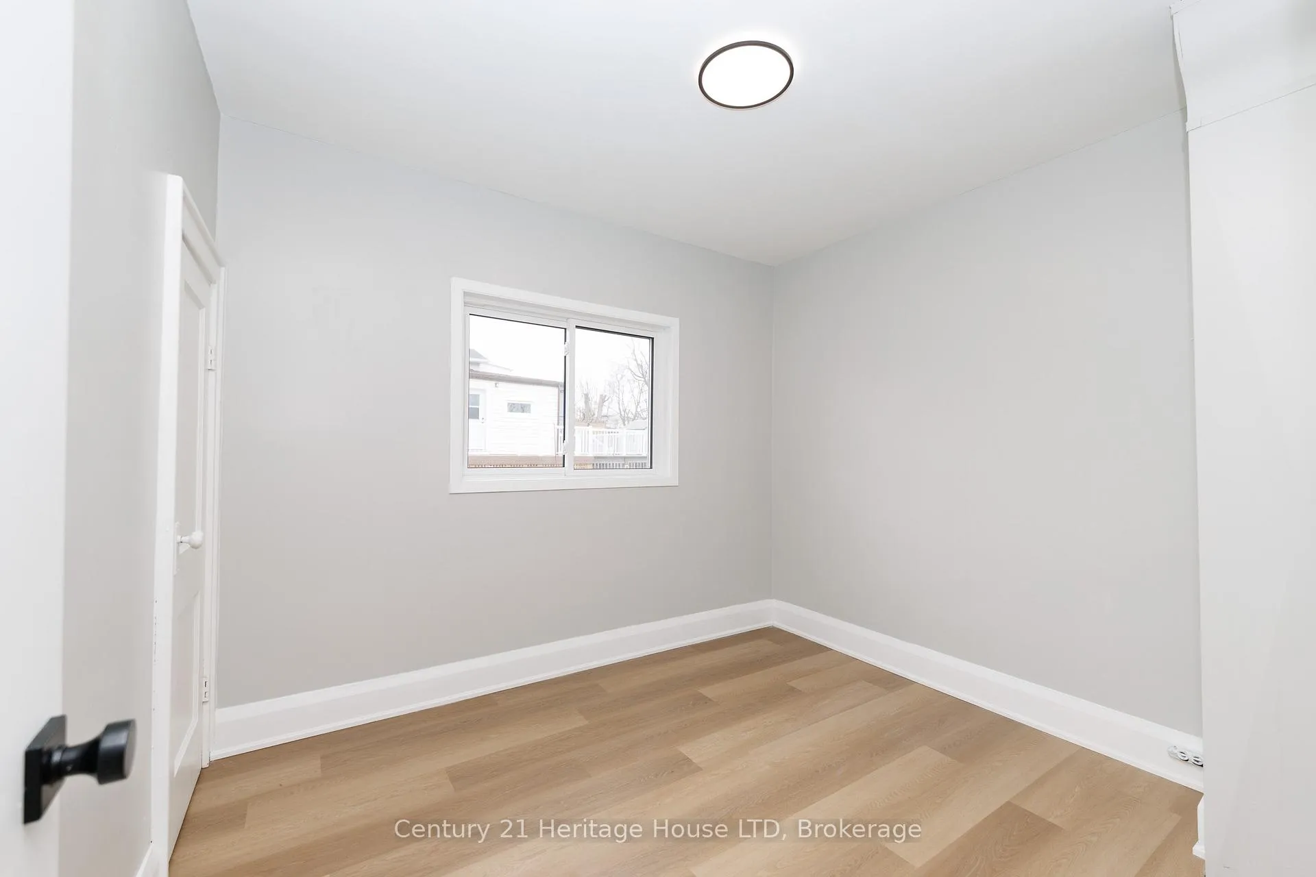 Photo 17 of 64 Patricia Street, Thorold, Thorold Downtown — HOMEH