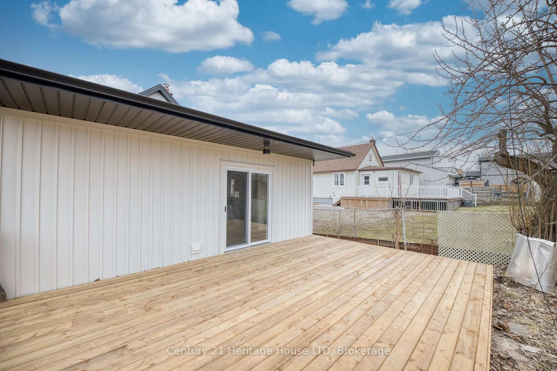 Photo 29 of 64 Patricia Street, Thorold, Thorold Downtown — HOMEH