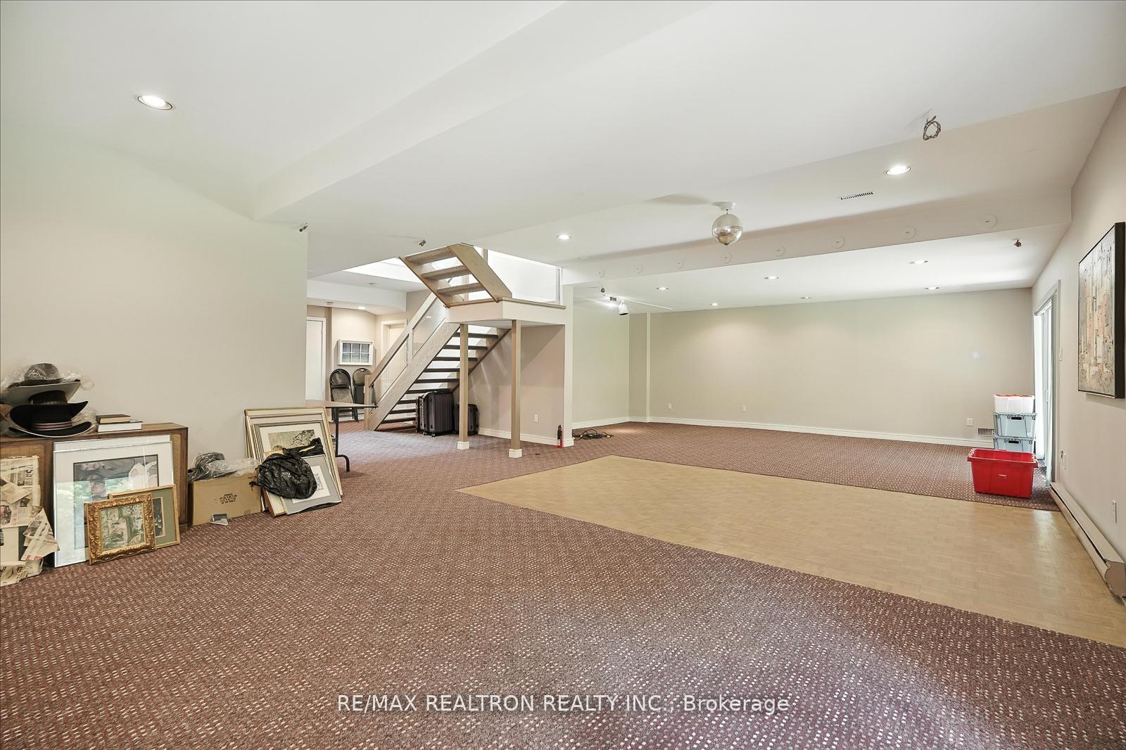 Photo 34 of 34 Prince Edward Boulevard, Markham, Thornlea — HOMEH