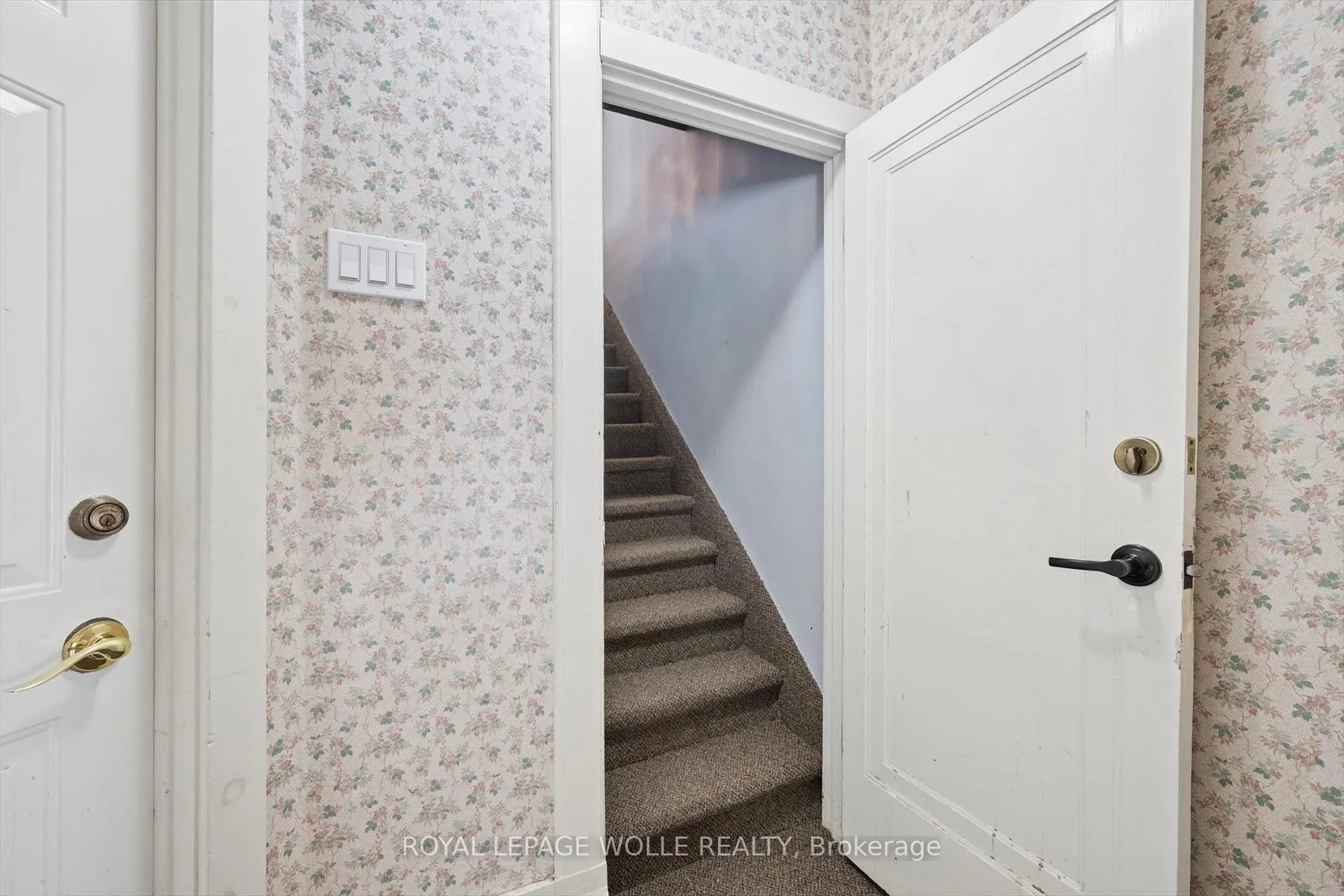 Photo 7 of 10 Hampton Street, Woolwich — HOMEH