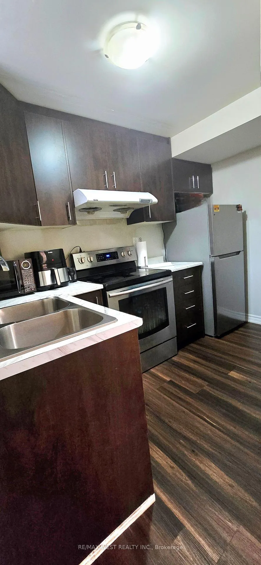 Photo 5 of Unit Lower, 126 Earth Star Trail, Brampton, Sandringham-Wellington — HOMEH
