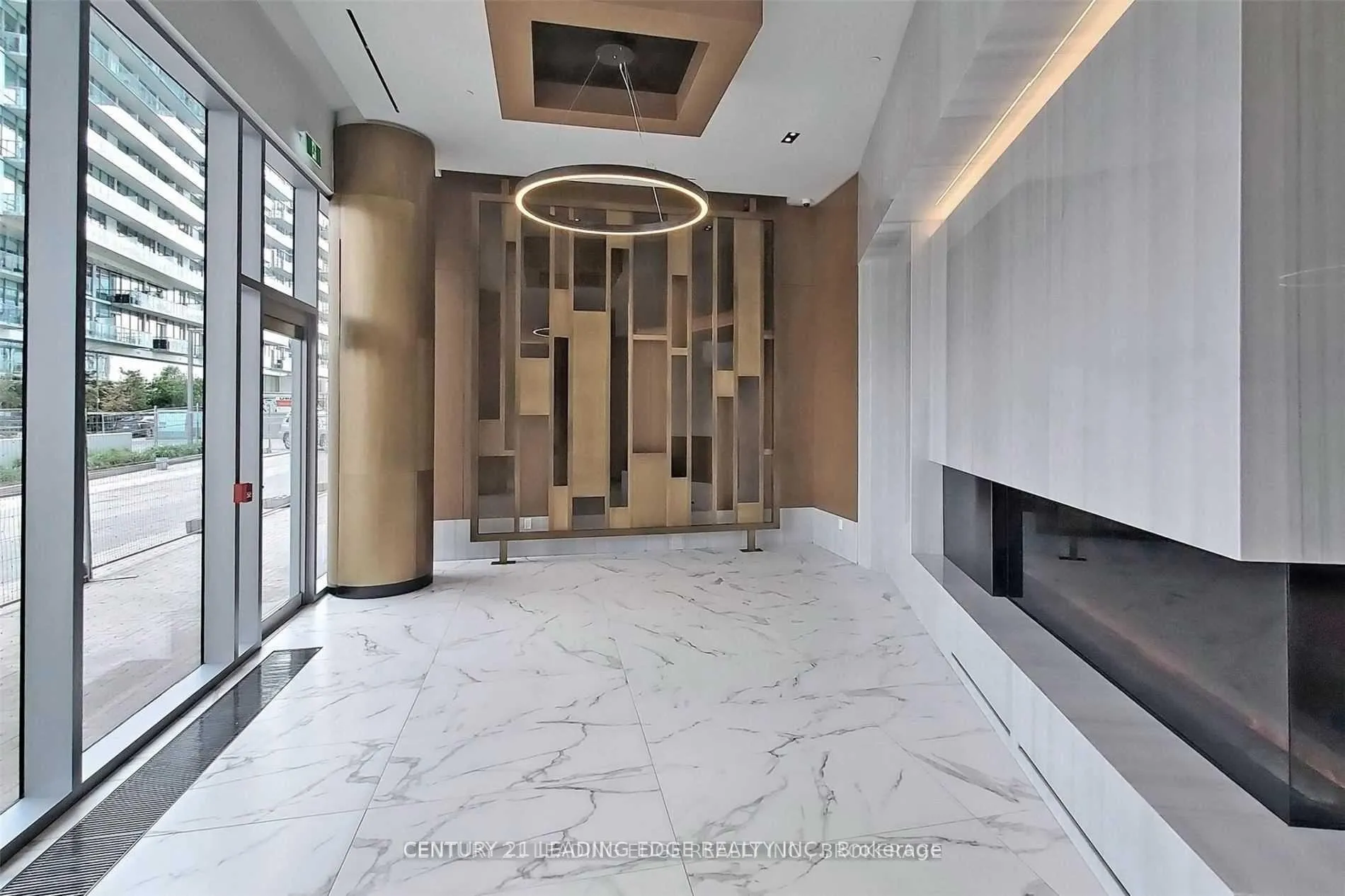 Photo 2 of Unit 207, 15 Queens Quay E, Toronto, Waterfront Communities — HOMEH