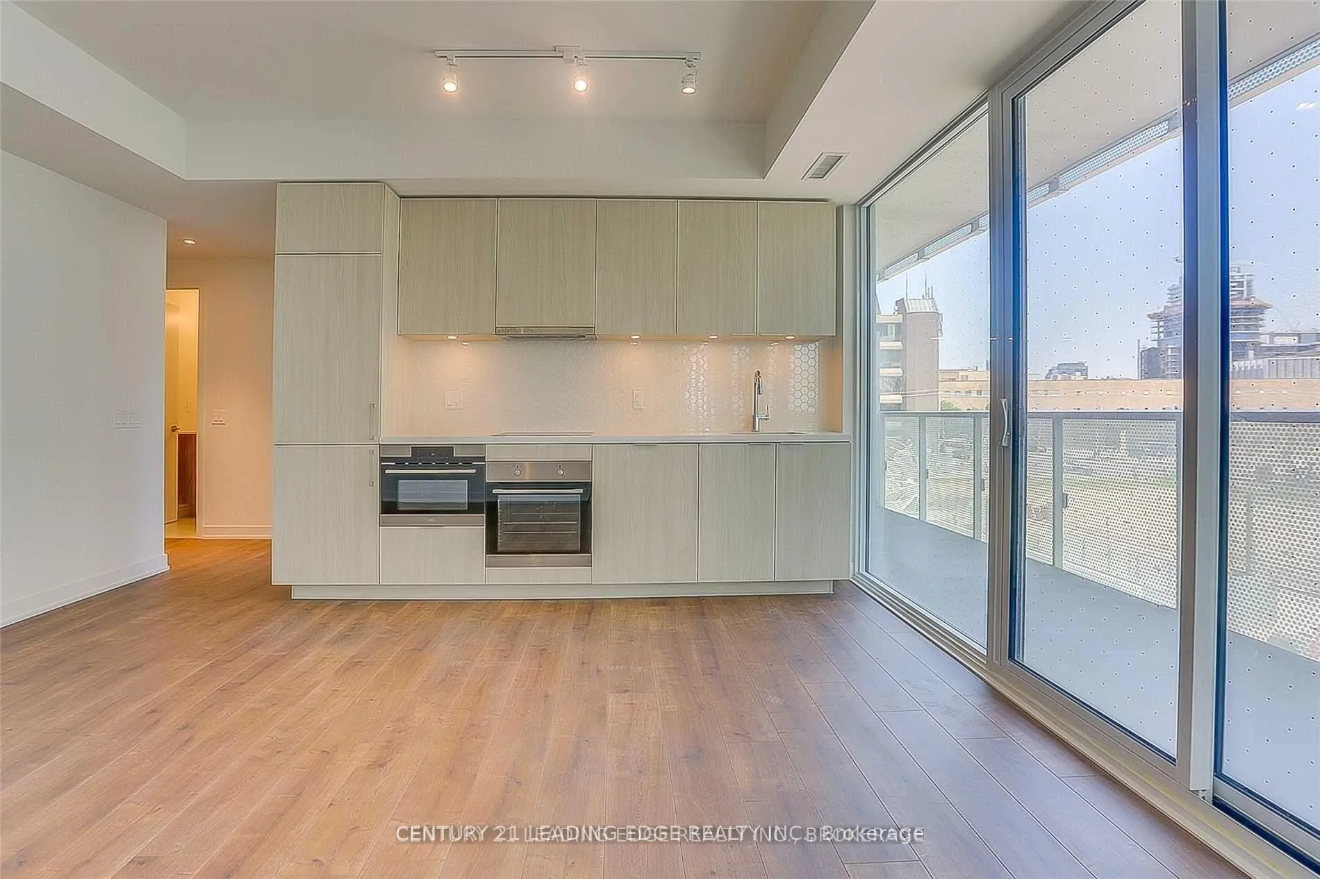 Photo 11 of Unit 207, 15 Queens Quay E, Toronto, Waterfront Communities — HOMEH