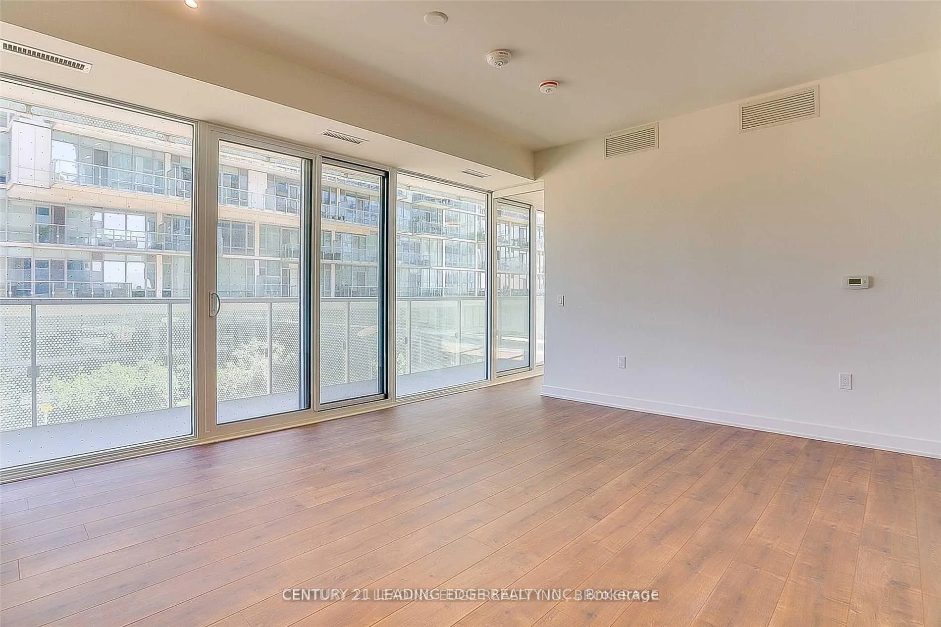 Photo 14 of Unit 207, 15 Queens Quay E, Toronto, Waterfront Communities — HOMEH