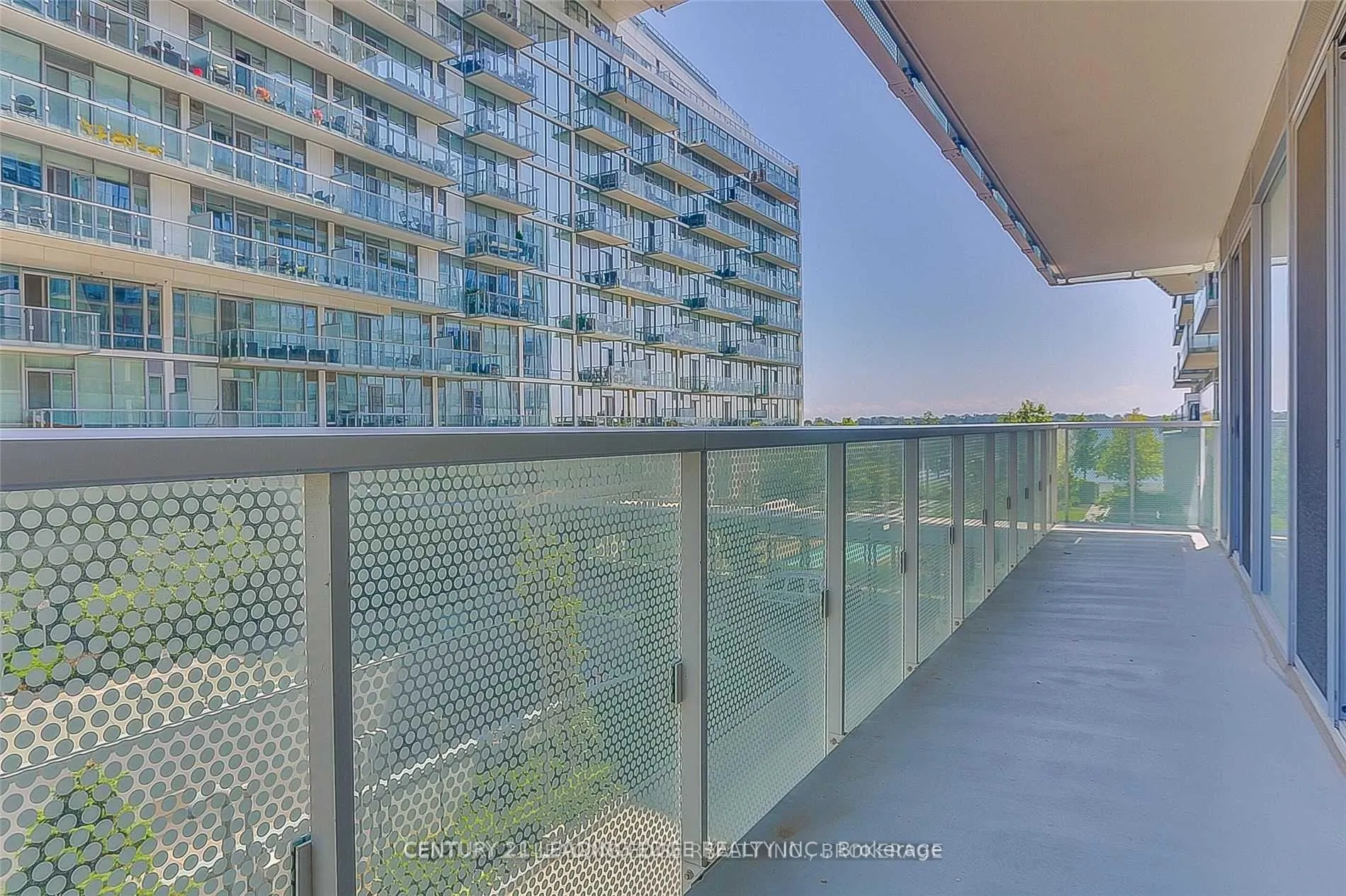 Photo 19 of Unit 207, 15 Queens Quay E, Toronto, Waterfront Communities — HOMEH
