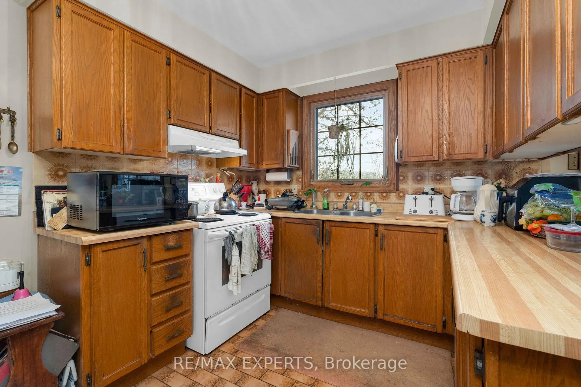 Photo 14 of 16 Linn Road, Caledon, Rural Caledon — HOMEH