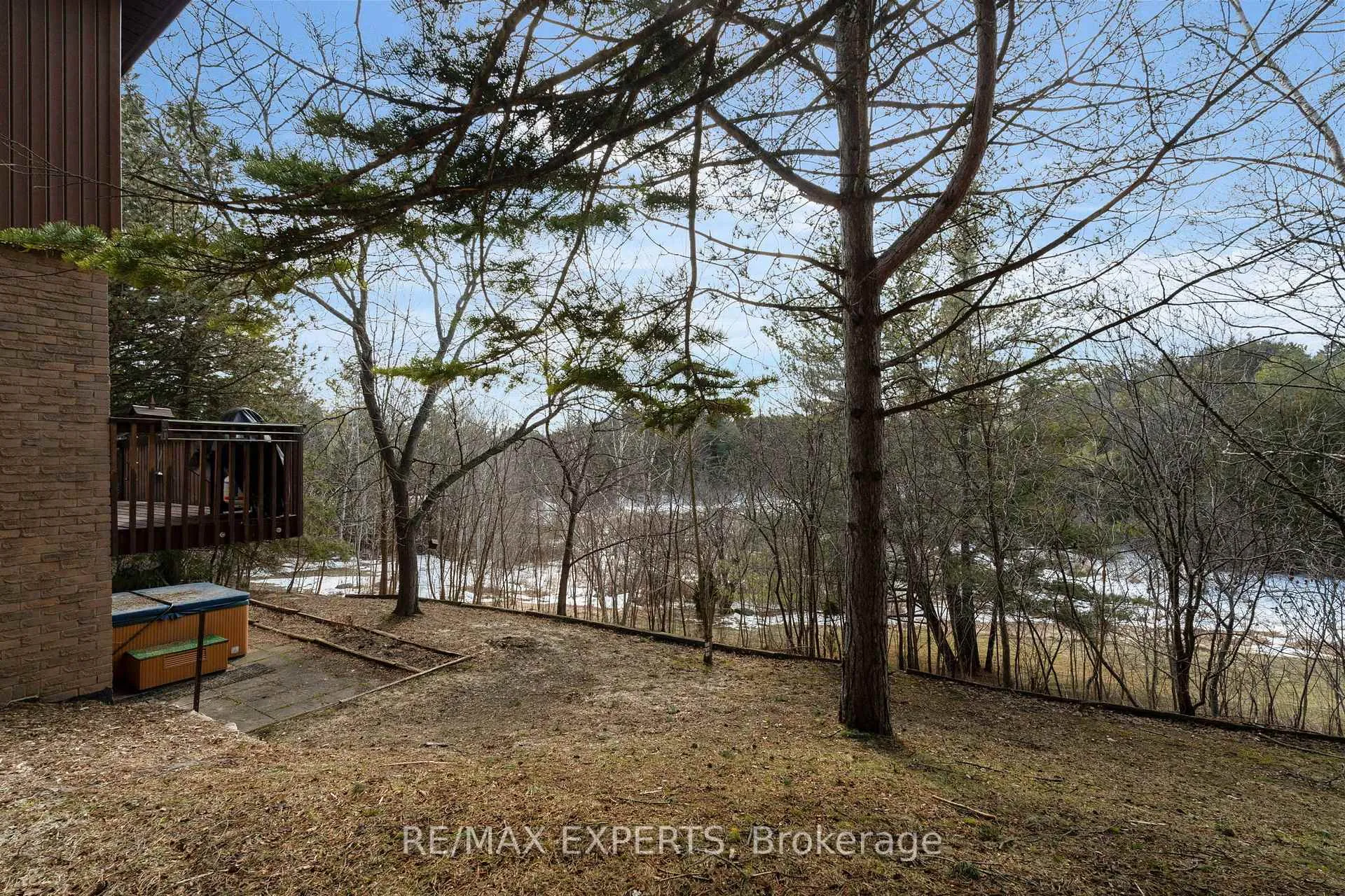 Photo 43 of 16 Linn Road, Caledon, Rural Caledon — HOMEH