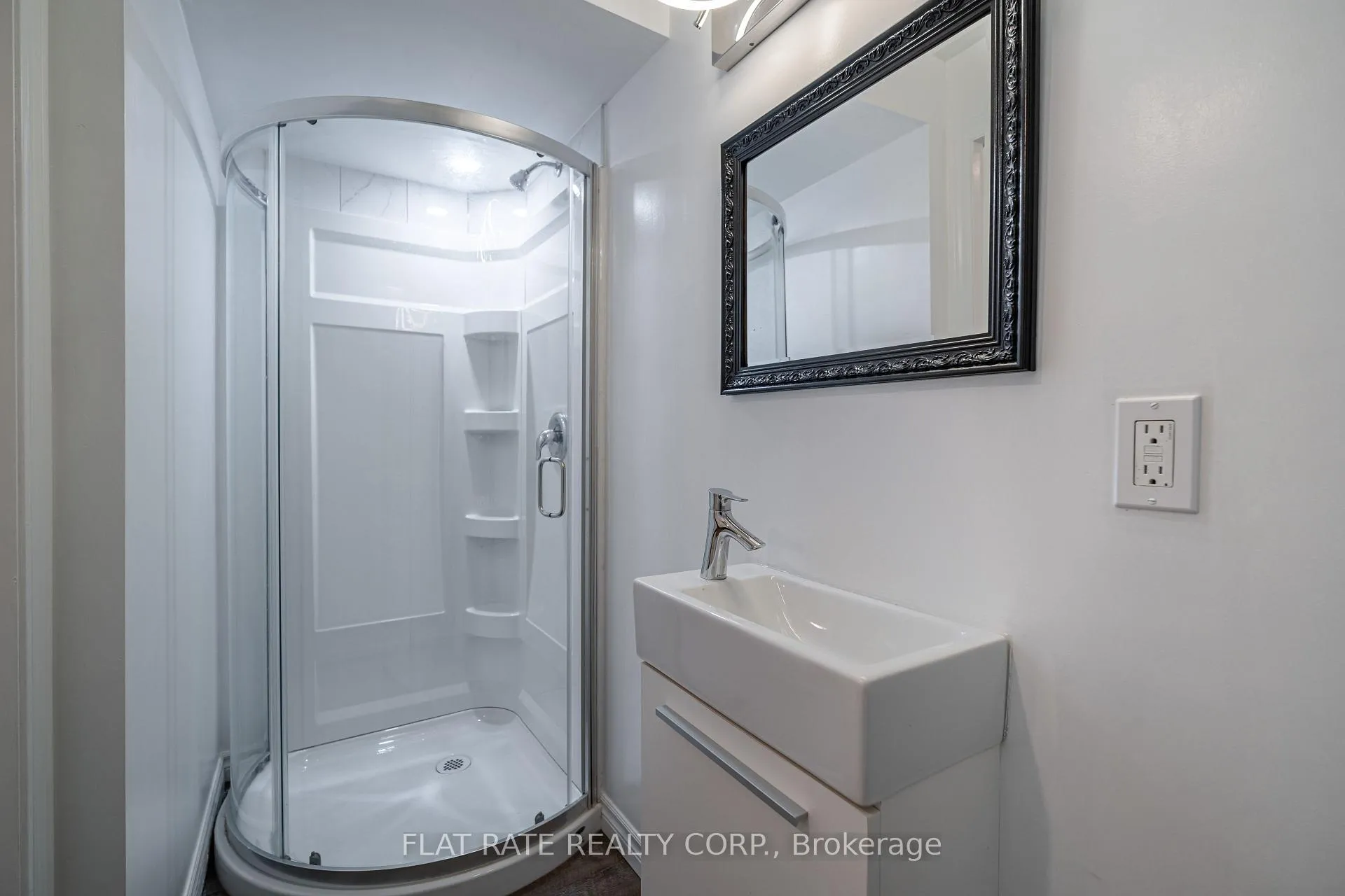 Photo 17 of 2298 Lynhaven Road, Peterborough, Monaghan Ward 2 — HOMEH