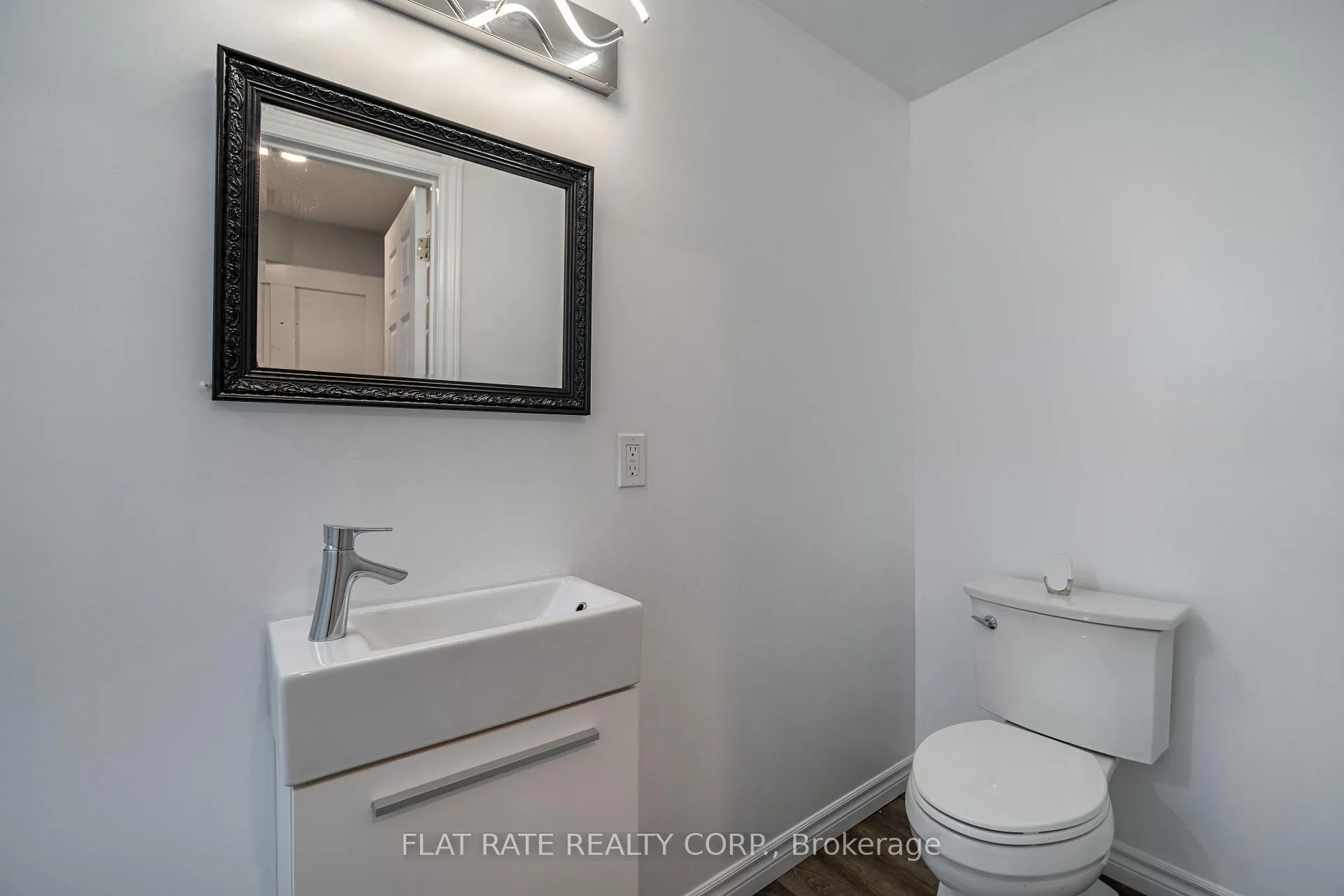 Photo 18 of 2298 Lynhaven Road, Peterborough, Monaghan Ward 2 — HOMEH