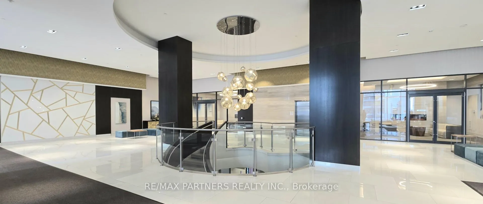 Photo 6 of Unit 810, 9000 Jane Street, Vaughan, Concord — HOMEH