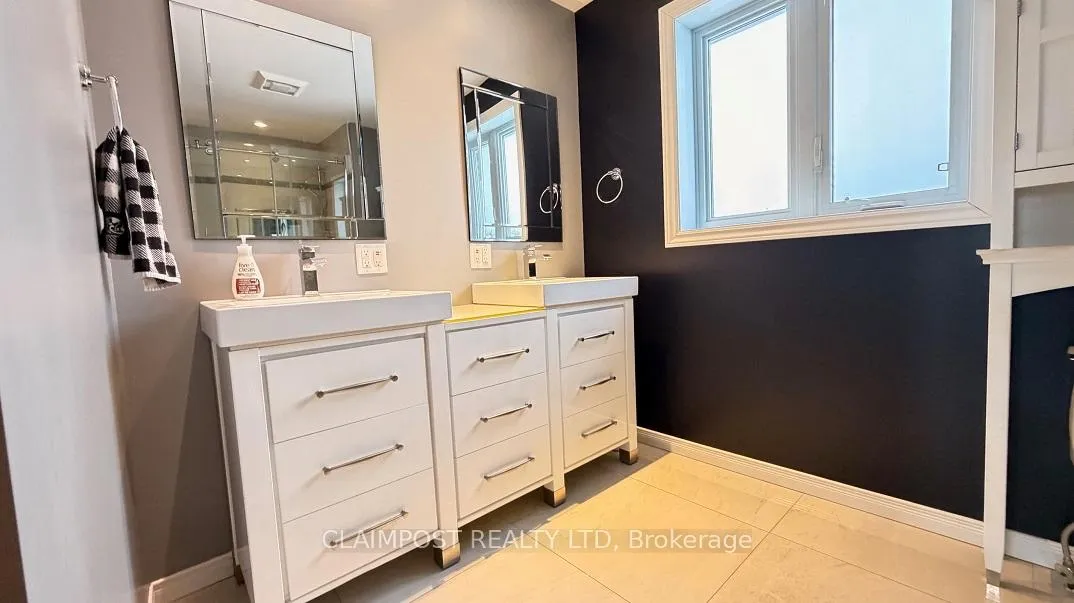 Photo 11 of 204 Renee Place, Timmins, TNW - Riverpark — HOMEH