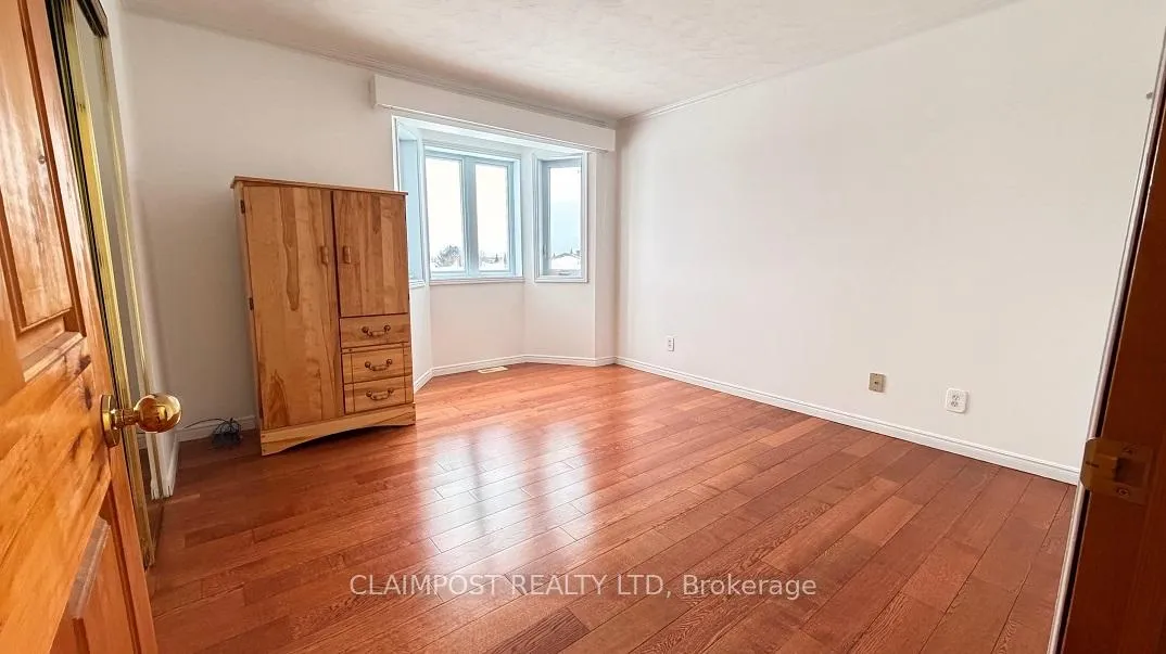 Photo 14 of 204 Renee Place, Timmins, TNW - Riverpark — HOMEH