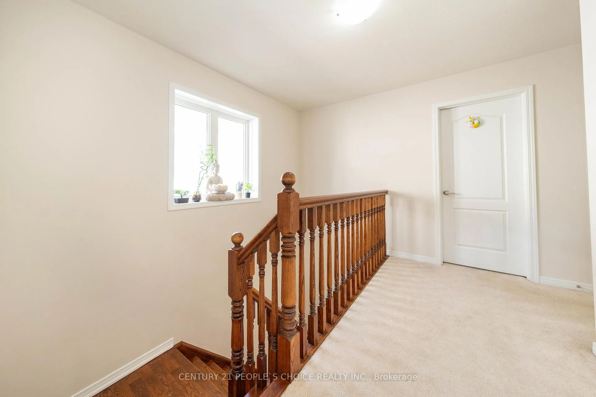 Photo 22 of 335 Falling Green Crescent, Kitchener, Rosenburg — HOMEH