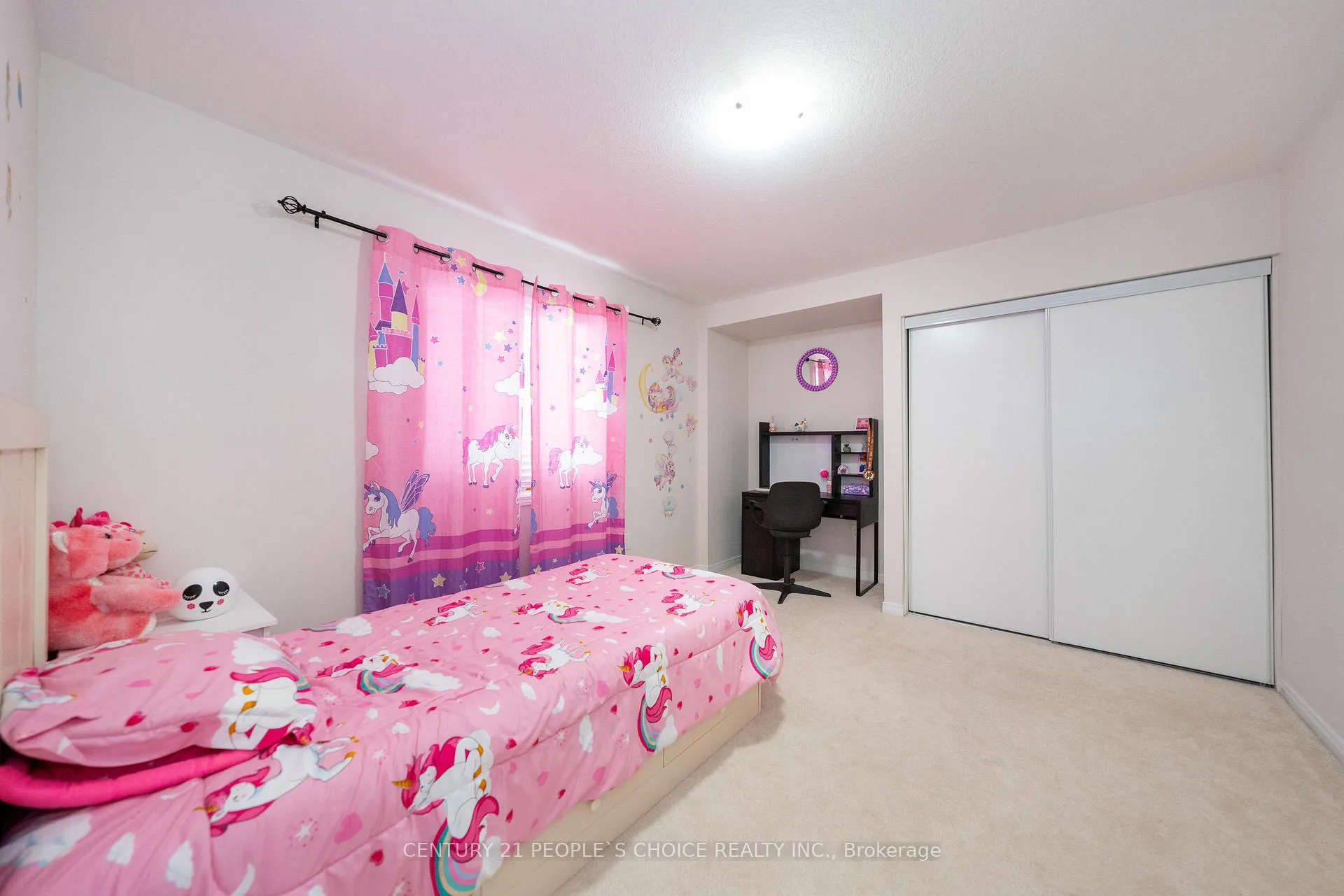 Photo 36 of 335 Falling Green Crescent, Kitchener, Rosenburg — HOMEH