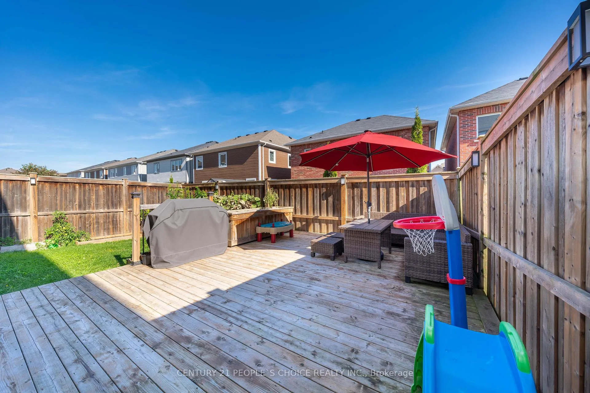 Photo 48 of 335 Falling Green Crescent, Kitchener, Rosenburg — HOMEH