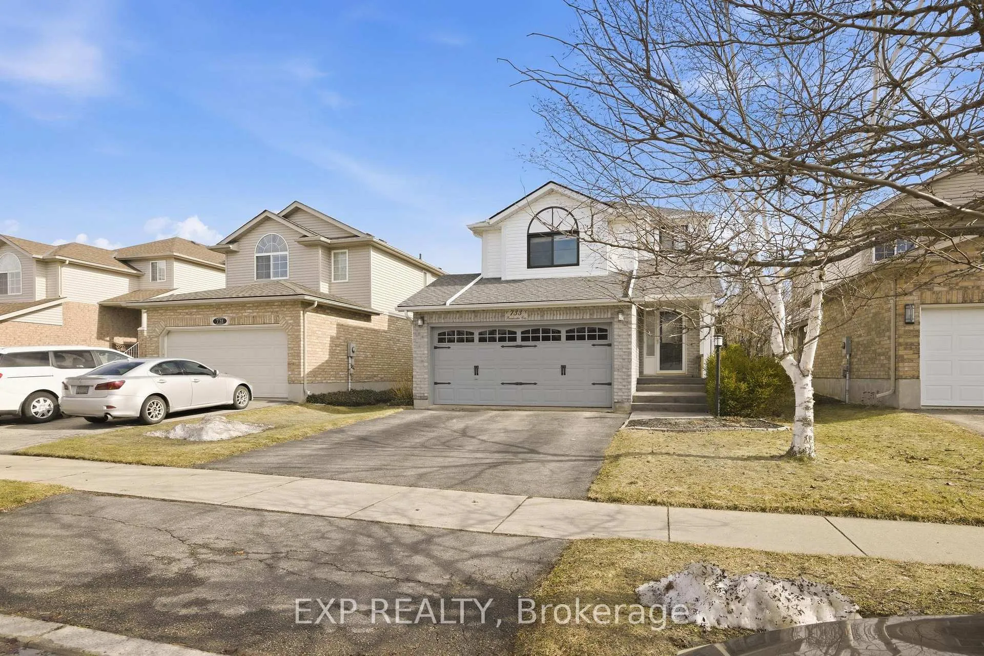 Photo 26 of 733 Breakwater Crescent, Waterloo — HOMEH