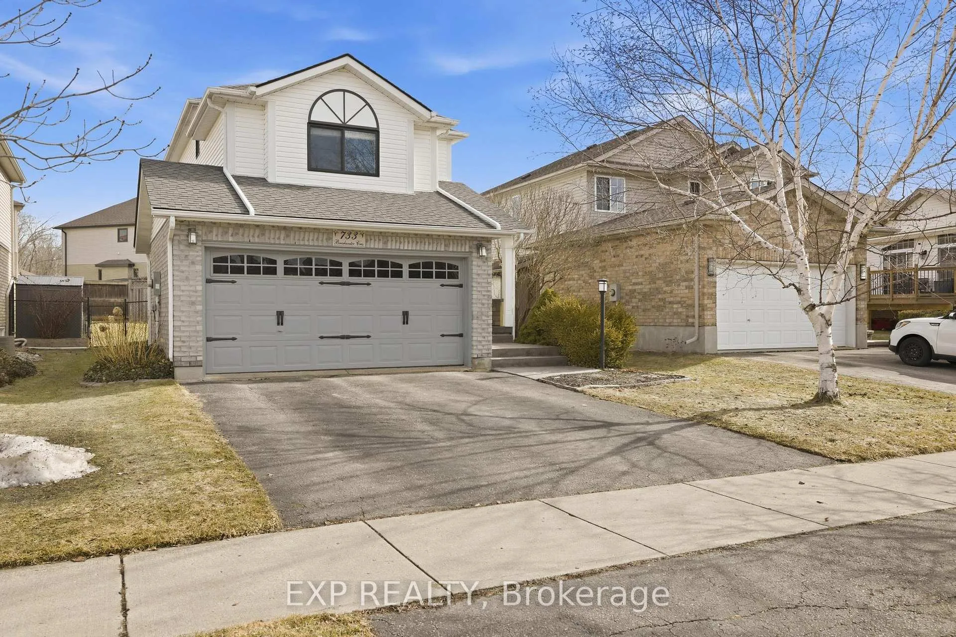 Photo 27 of 733 Breakwater Crescent, Waterloo — HOMEH