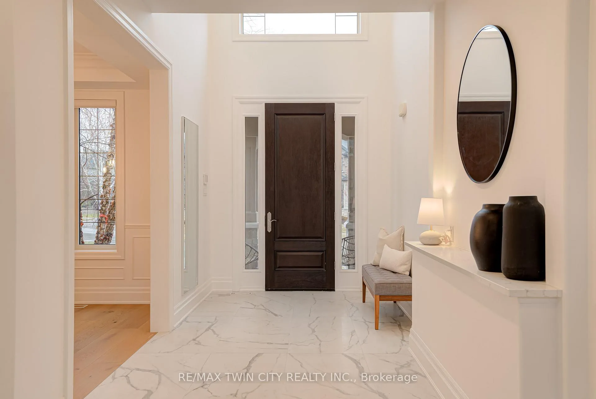 Photo 5 of 819 Copper Ridge Drive S, Waterloo, Eastbridge — HOMEH