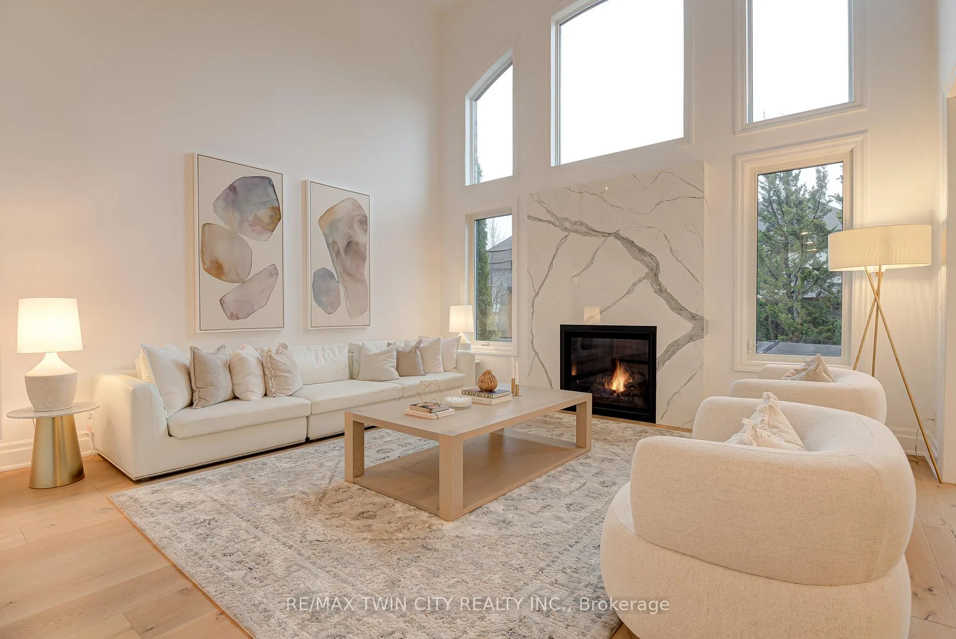 Photo 8 of 819 Copper Ridge Drive S, Waterloo, Eastbridge — HOMEH