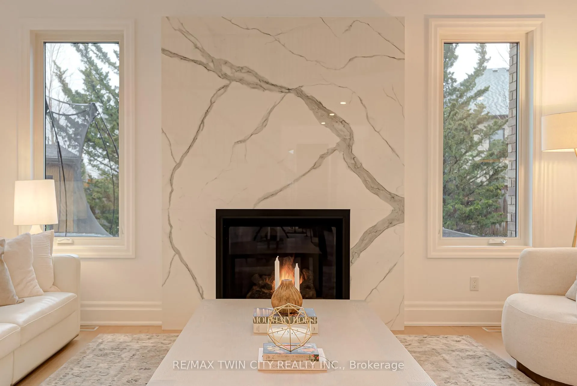 Photo 9 of 819 Copper Ridge Drive S, Waterloo, Eastbridge — HOMEH