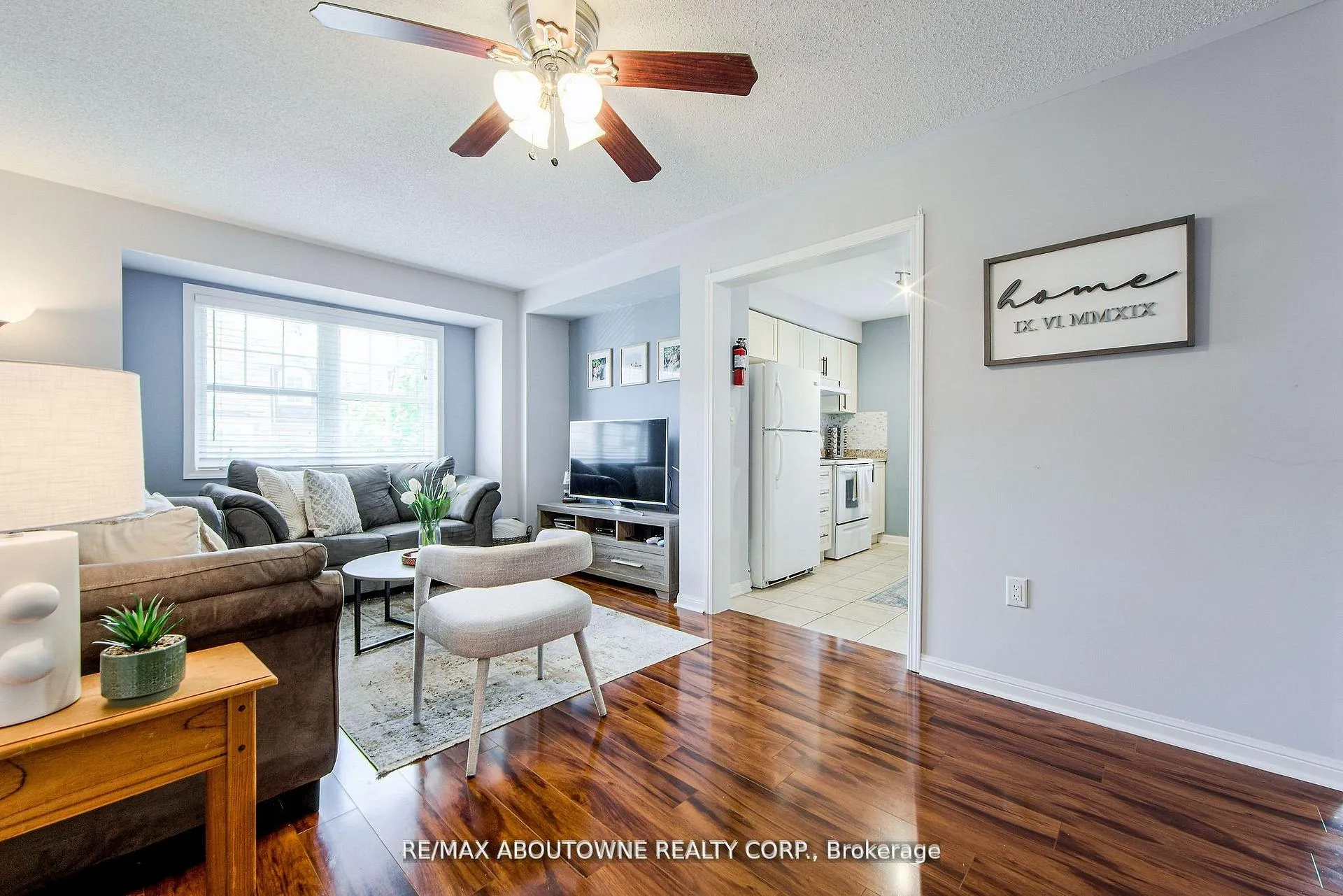 Photo 16 of 911 Deverell Place, Milton, Coates — HOMEH