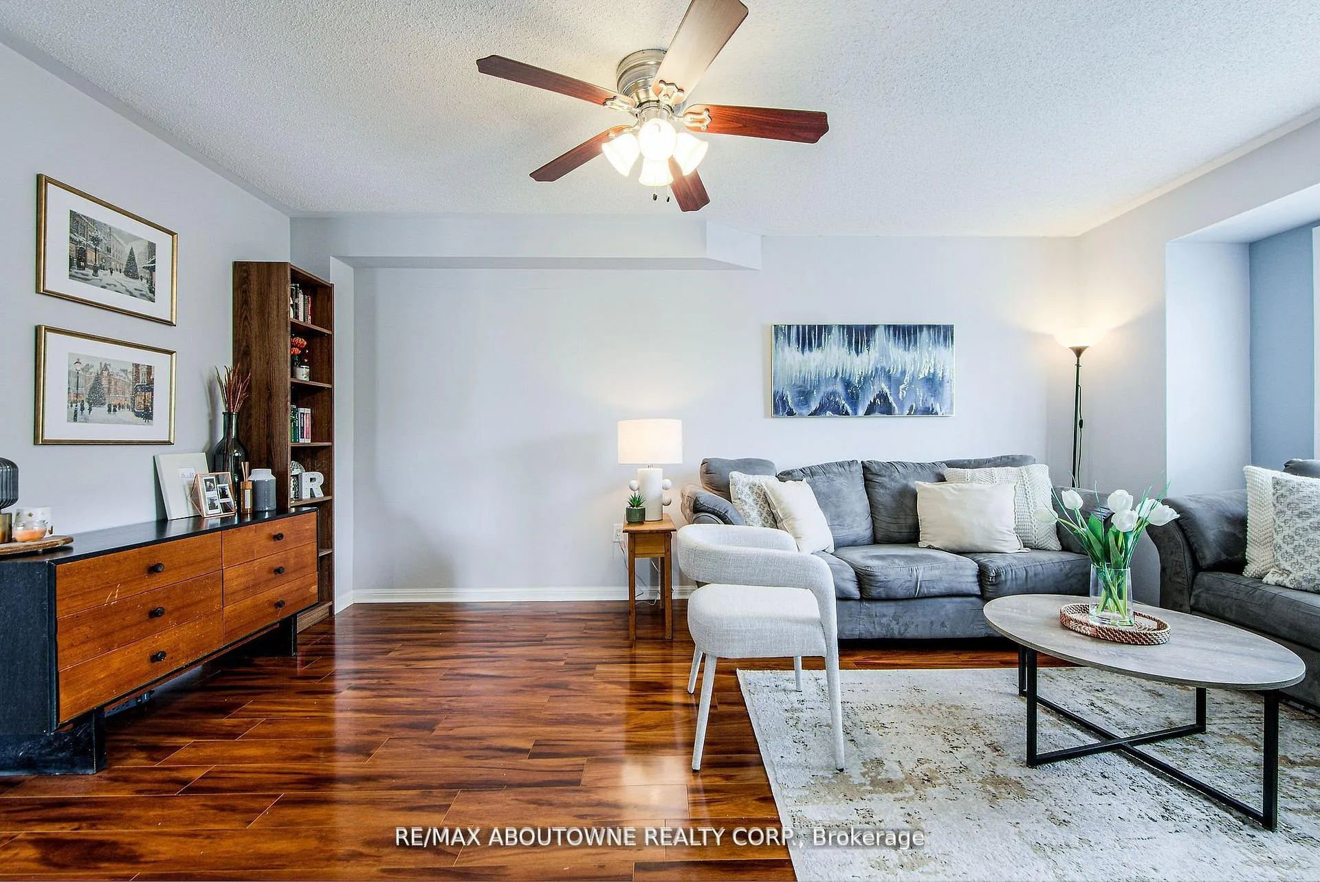 Photo 21 of 911 Deverell Place, Milton, Coates — HOMEH