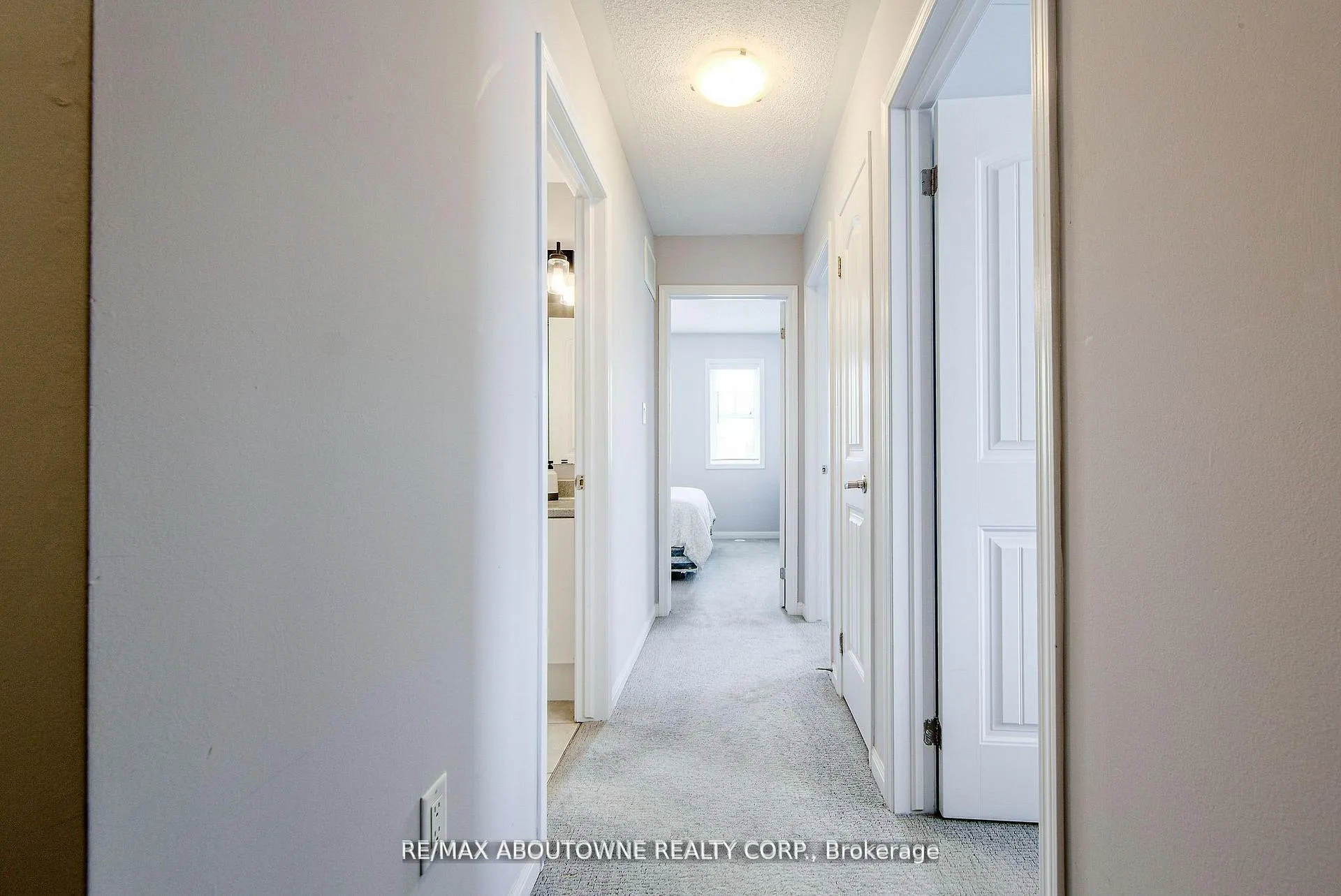 Photo 23 of 911 Deverell Place, Milton, Coates — HOMEH