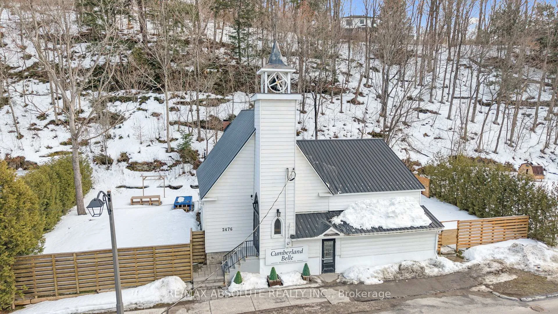 Photo 2 of 2476 Old Montreal Road, Ottawa, Cumberland Ridge — HOMEH