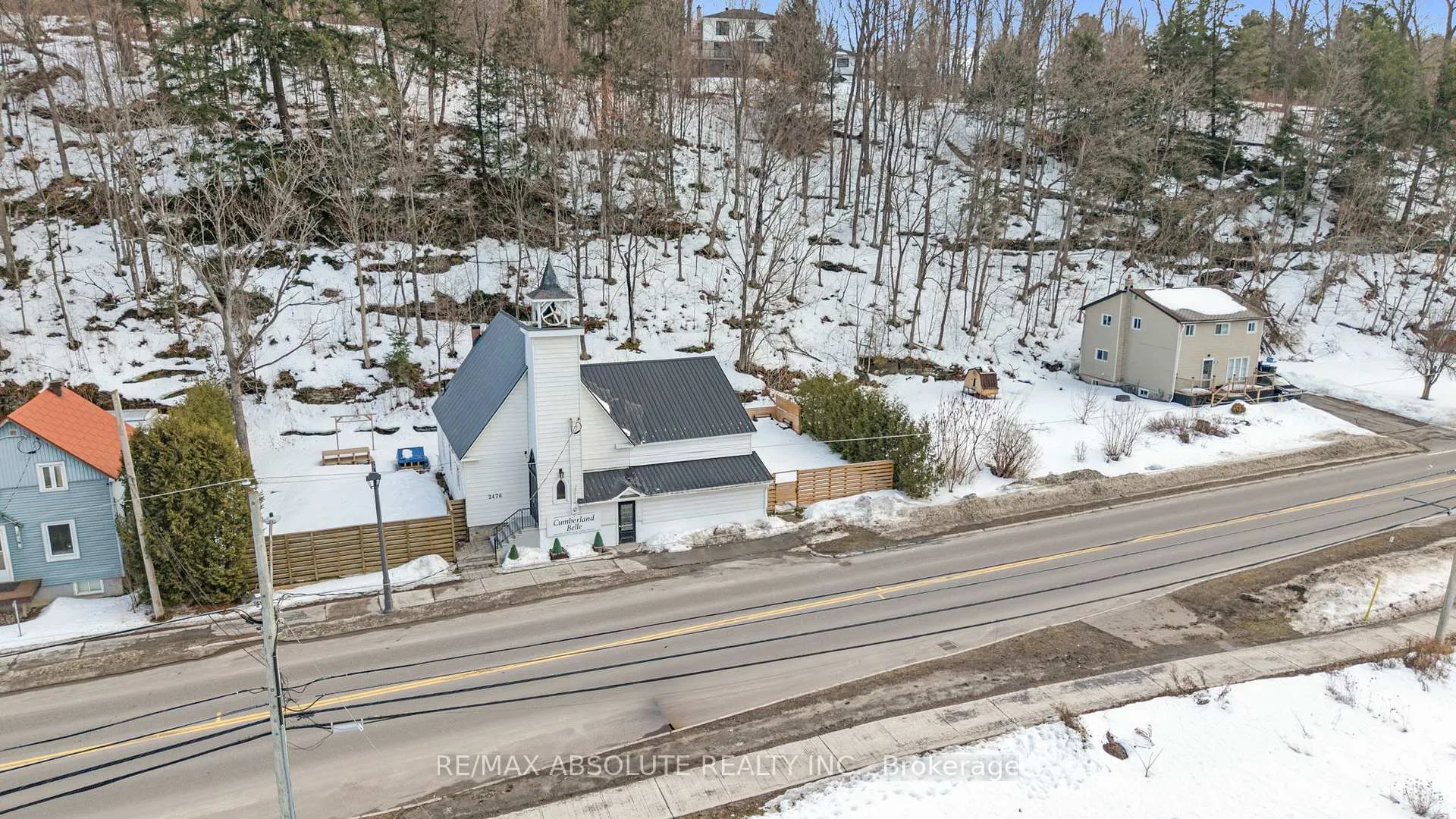 Photo 3 of 2476 Old Montreal Road, Ottawa, Cumberland Ridge — HOMEH