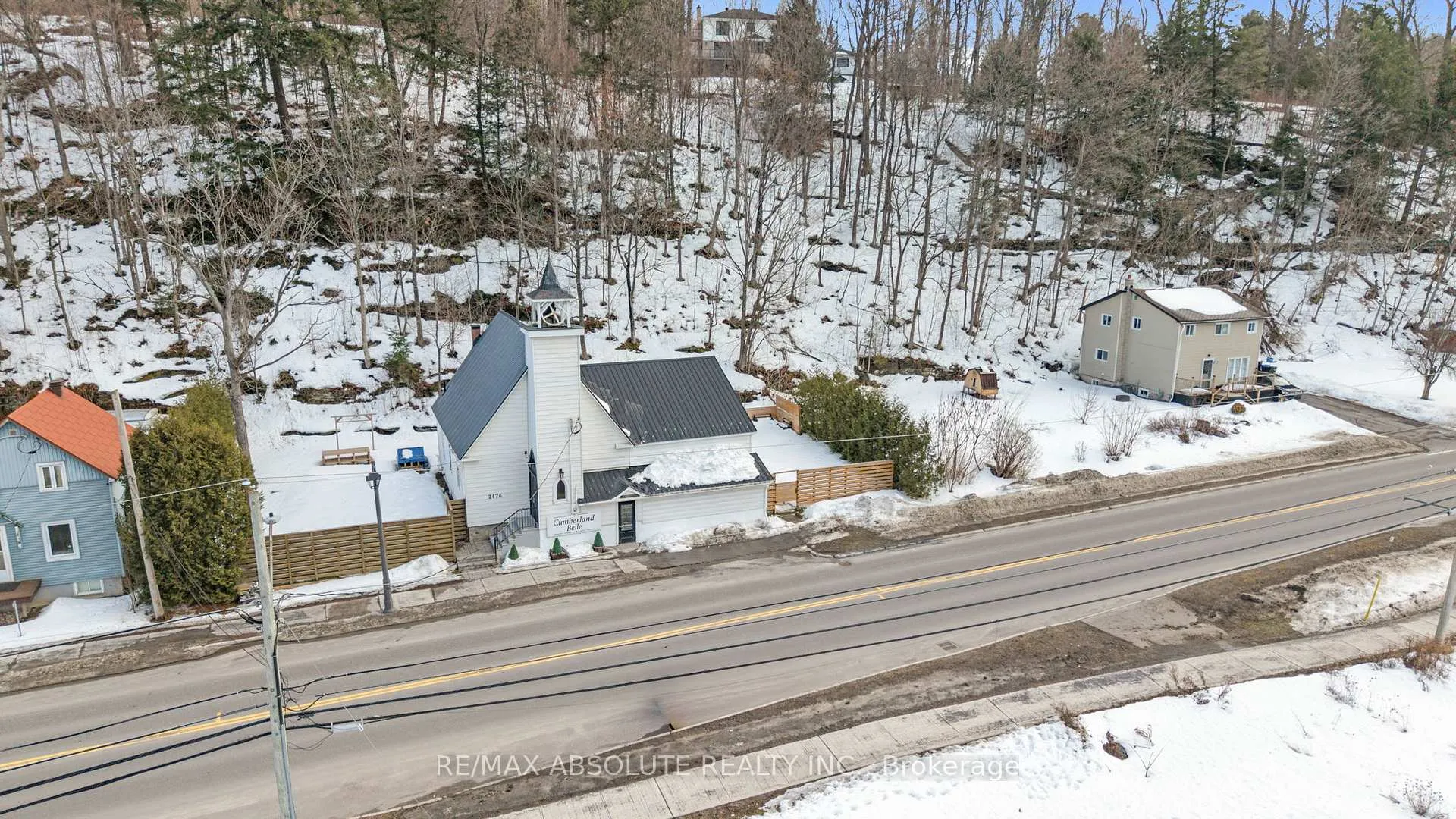 Photo 4 of 2476 Old Montreal Road, Ottawa, Cumberland Ridge — HOMEH