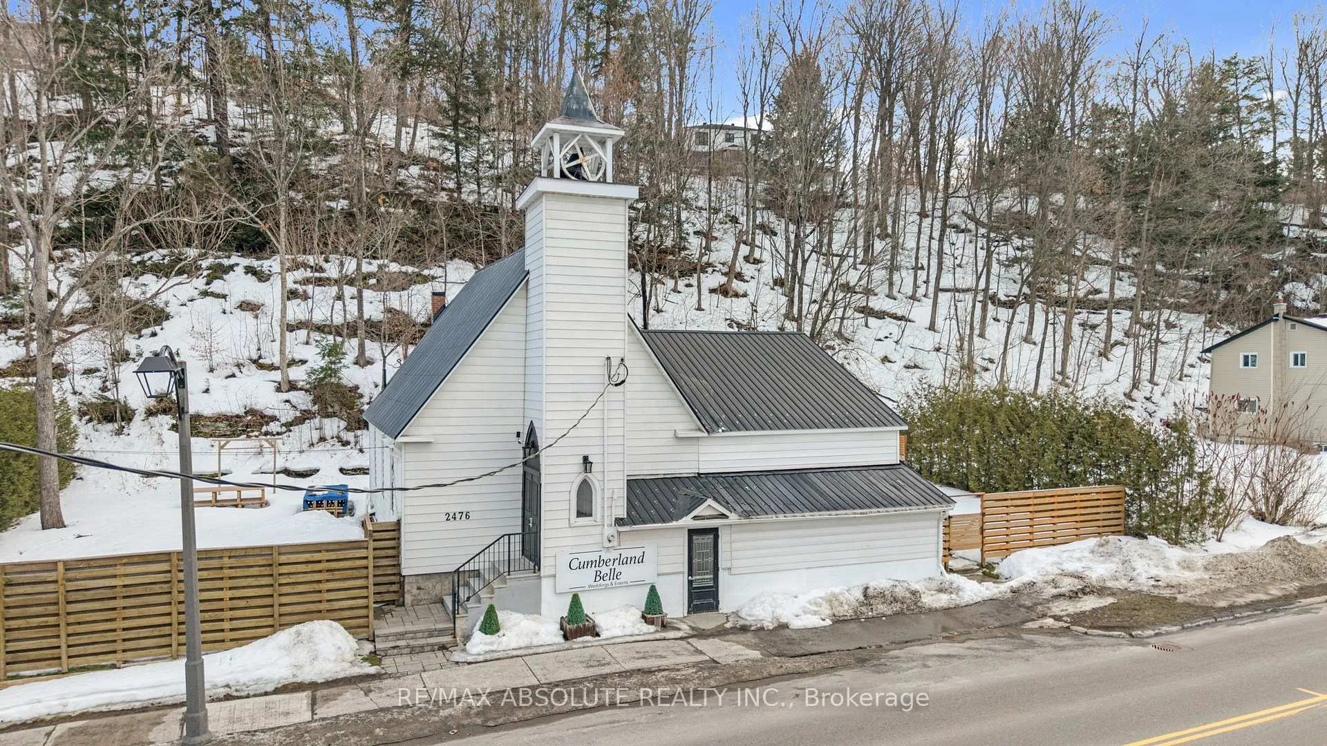 Photo 5 of 2476 Old Montreal Road, Ottawa, Cumberland Ridge — HOMEH