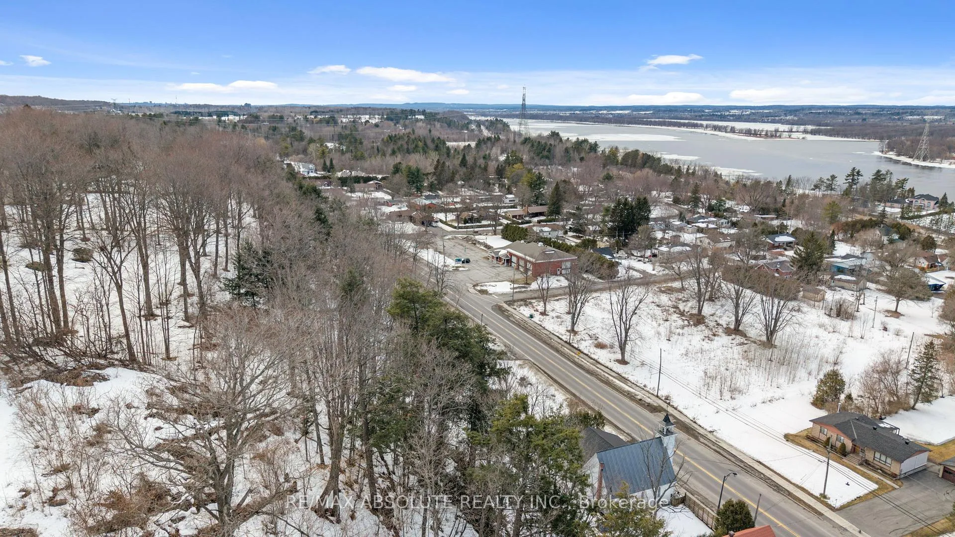 Photo 39 of 2476 Old Montreal Road, Ottawa, Cumberland Ridge — HOMEH