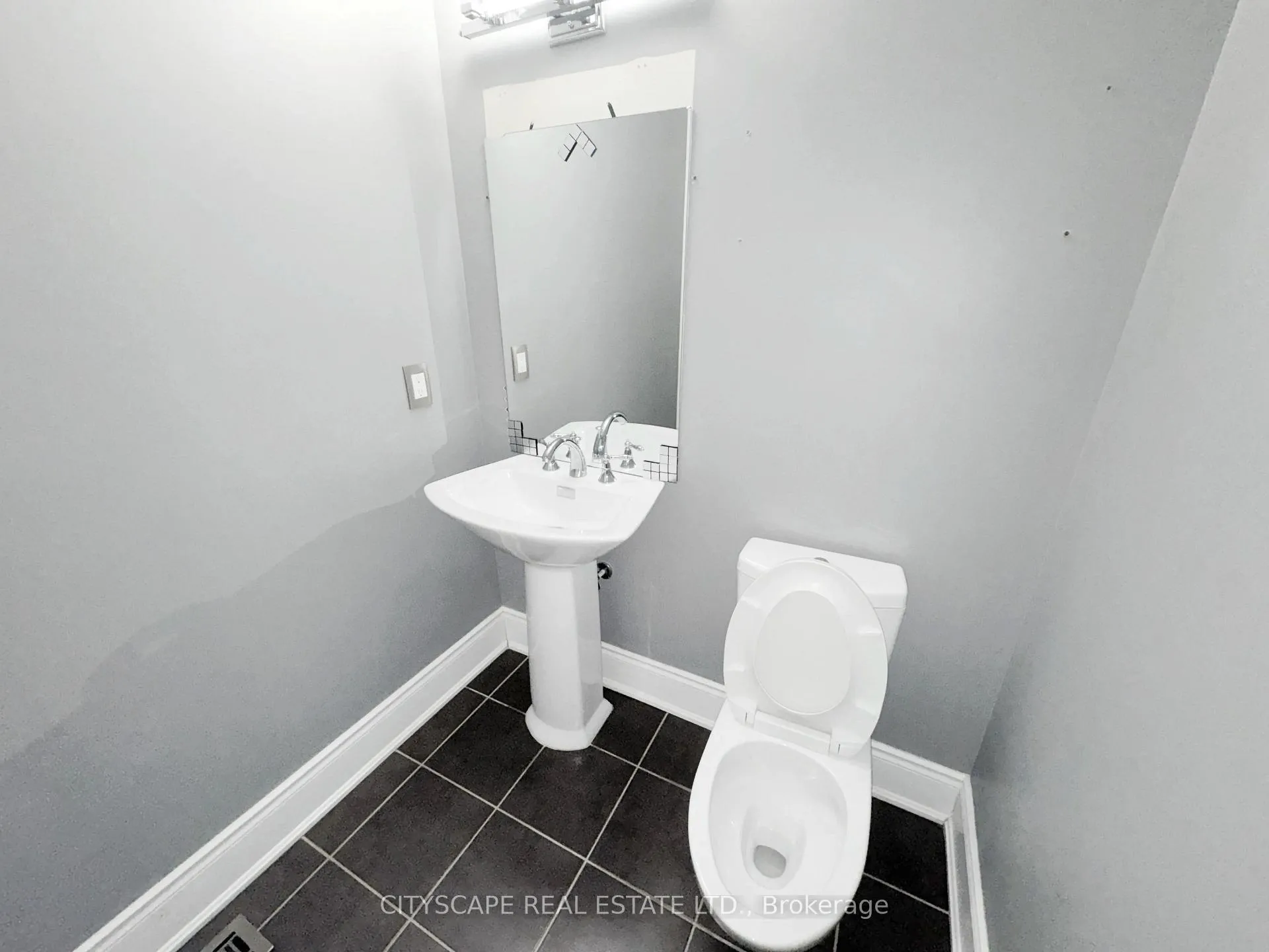 Photo 11 of Unit 29, 126 Aberfoyle Mill Crescent, Puslinch, Aberfoyle — HOMEH