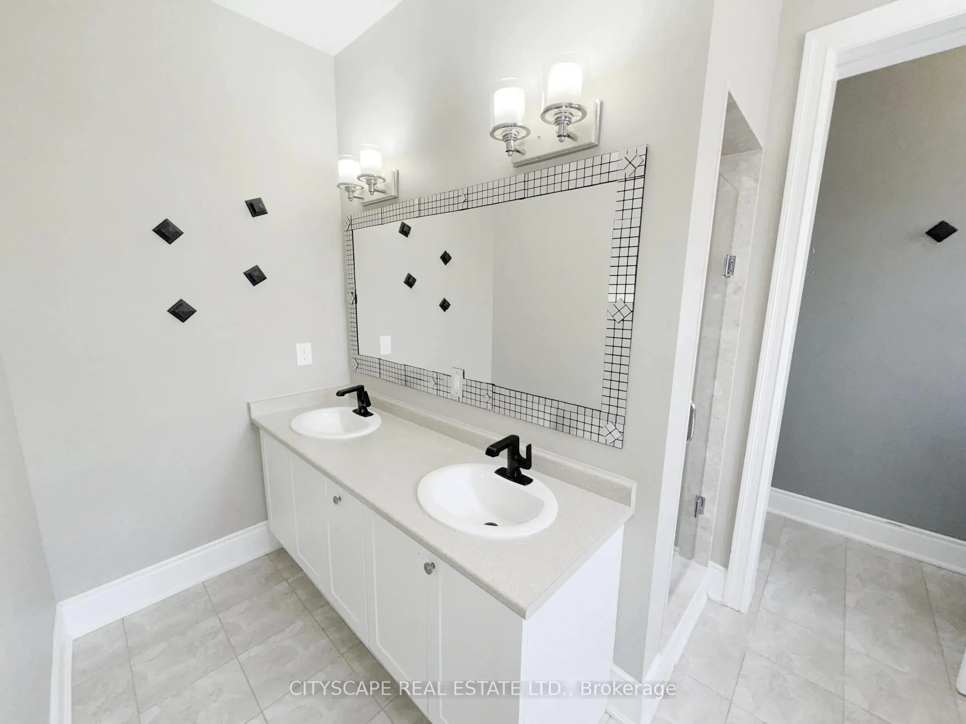 Photo 30 of Unit 29, 126 Aberfoyle Mill Crescent, Puslinch, Aberfoyle — HOMEH