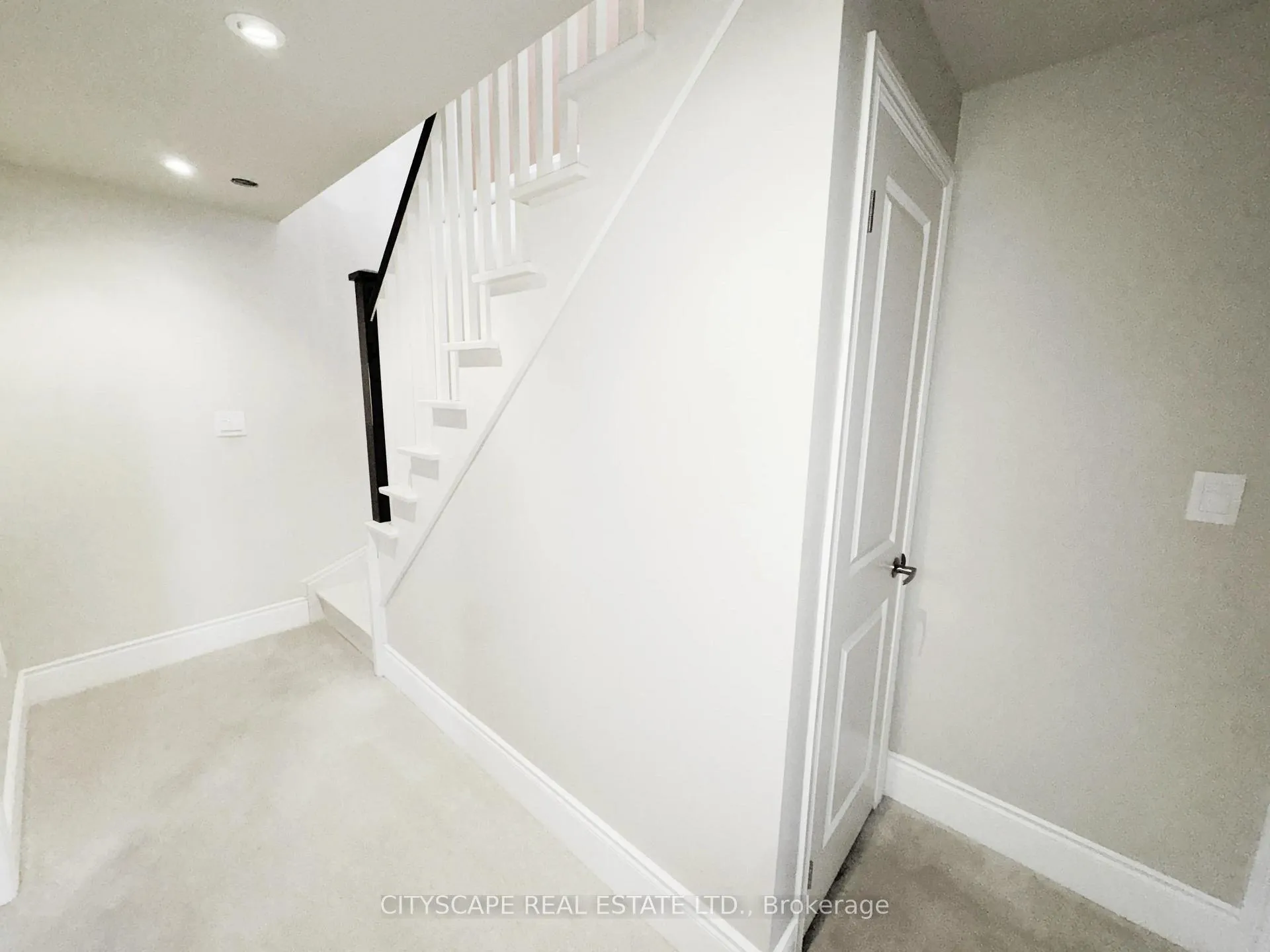 Photo 38 of Unit 29, 126 Aberfoyle Mill Crescent, Puslinch, Aberfoyle — HOMEH