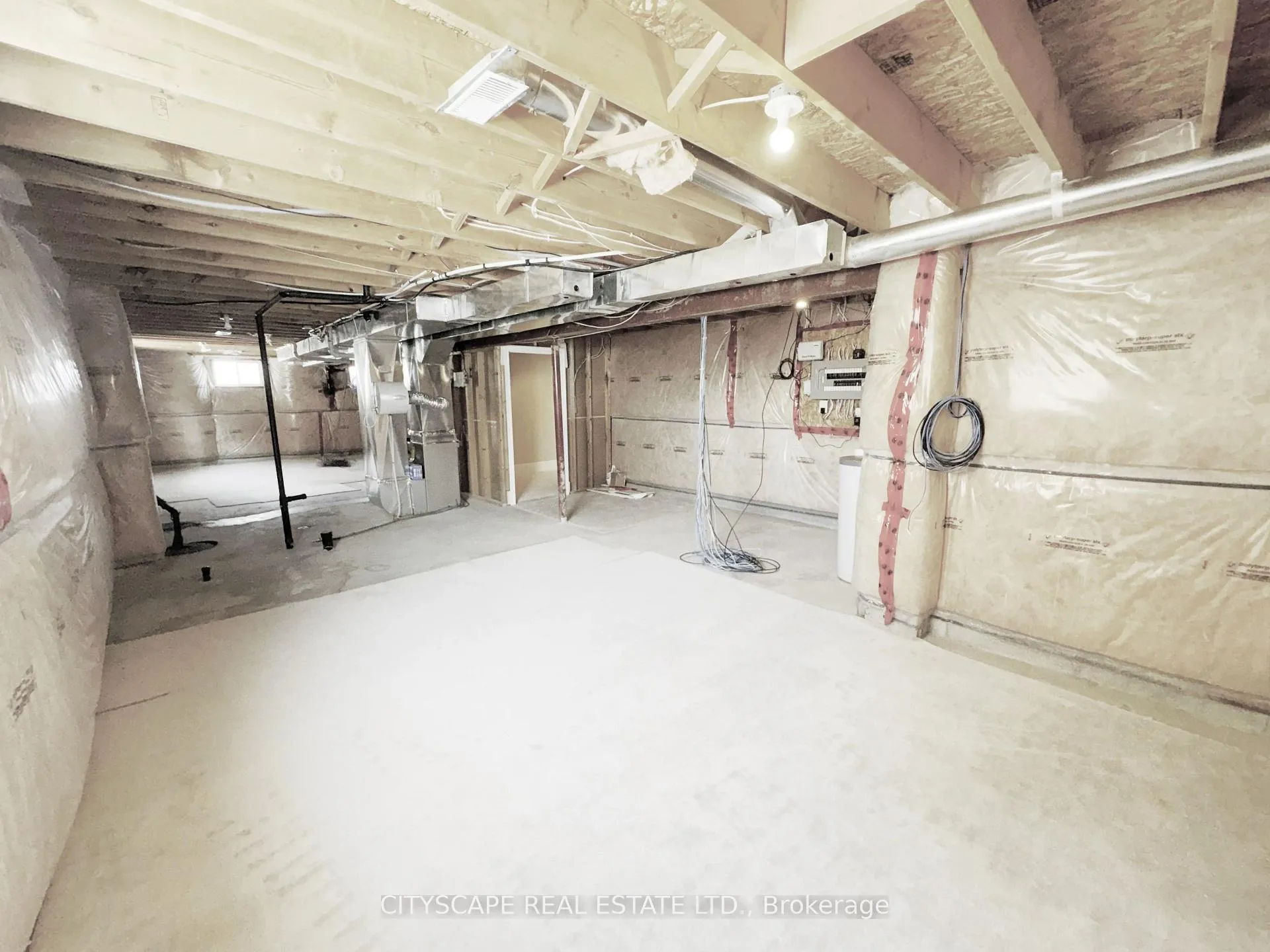 Photo 40 of Unit 29, 126 Aberfoyle Mill Crescent, Puslinch, Aberfoyle — HOMEH