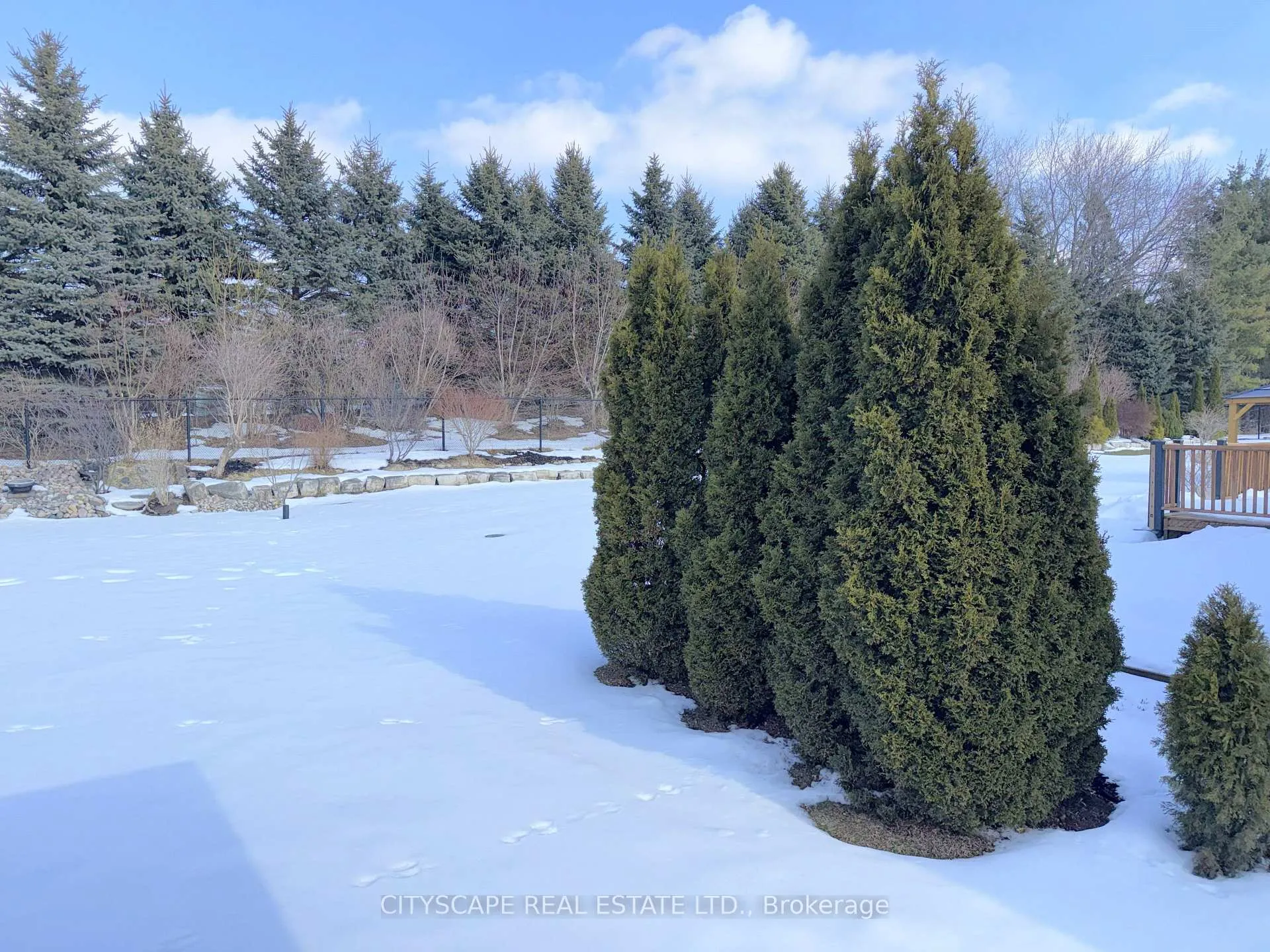 Photo 45 of Unit 29, 126 Aberfoyle Mill Crescent, Puslinch, Aberfoyle — HOMEH