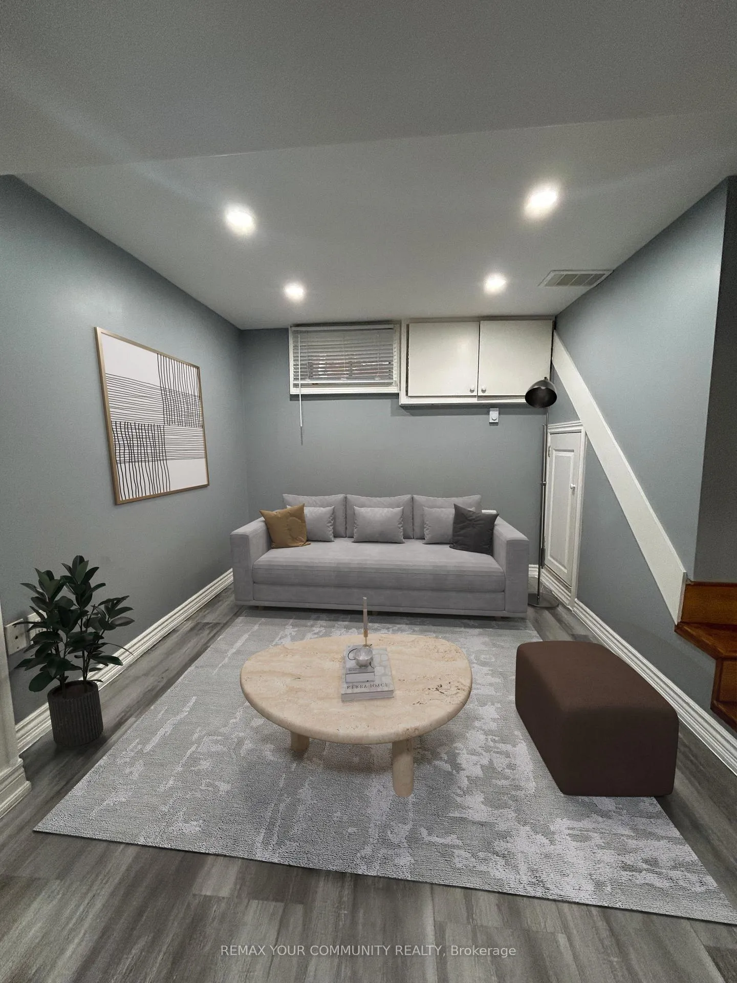 Photo 4 of Unit Bsmt, 152 Silverthorn Avenue, Toronto, Weston-Pellam Park — HOMEH