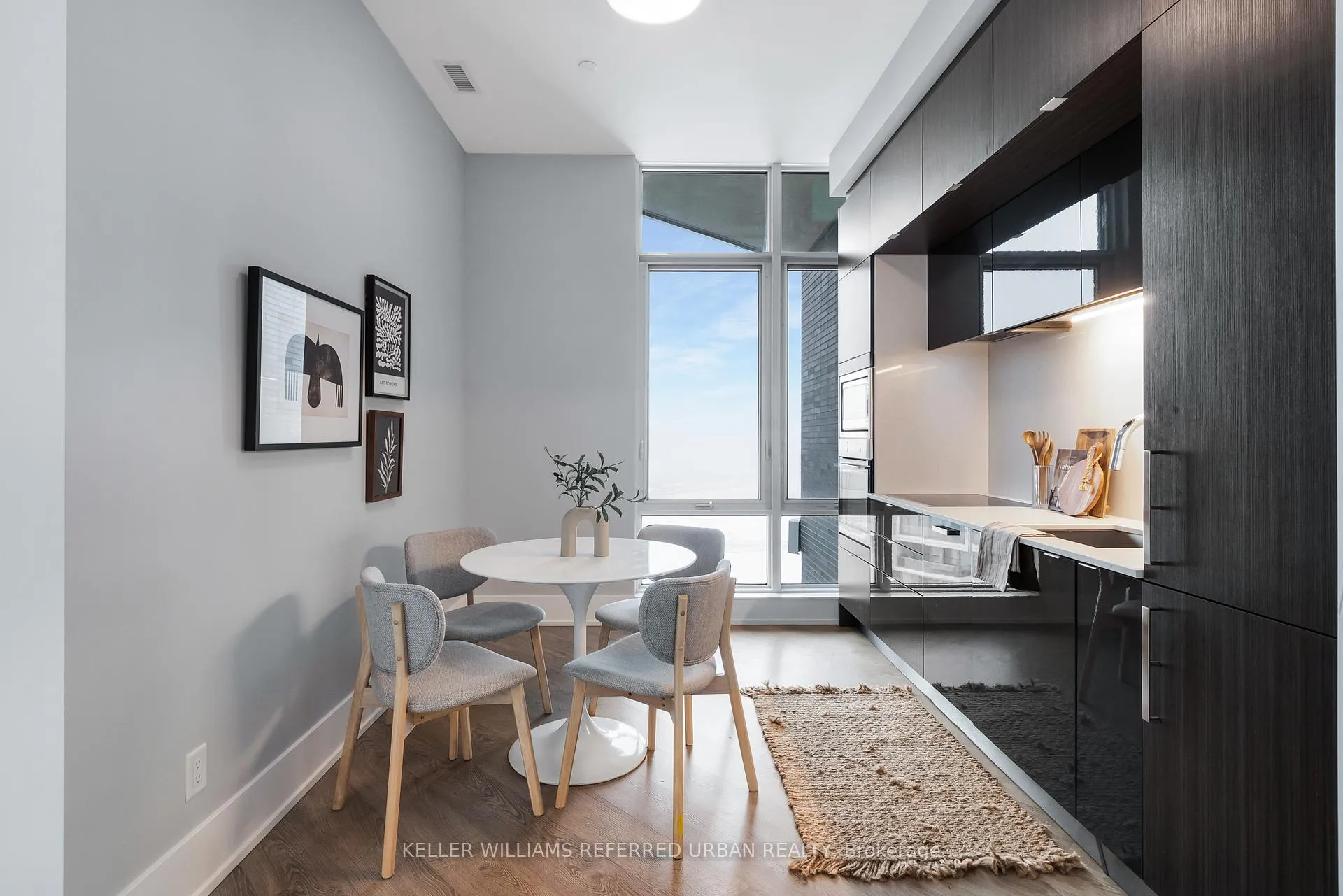 Photo 10 of Unit SPH 22, 1 Edgewater Drive, Toronto, Waterfront Communities — HOMEH